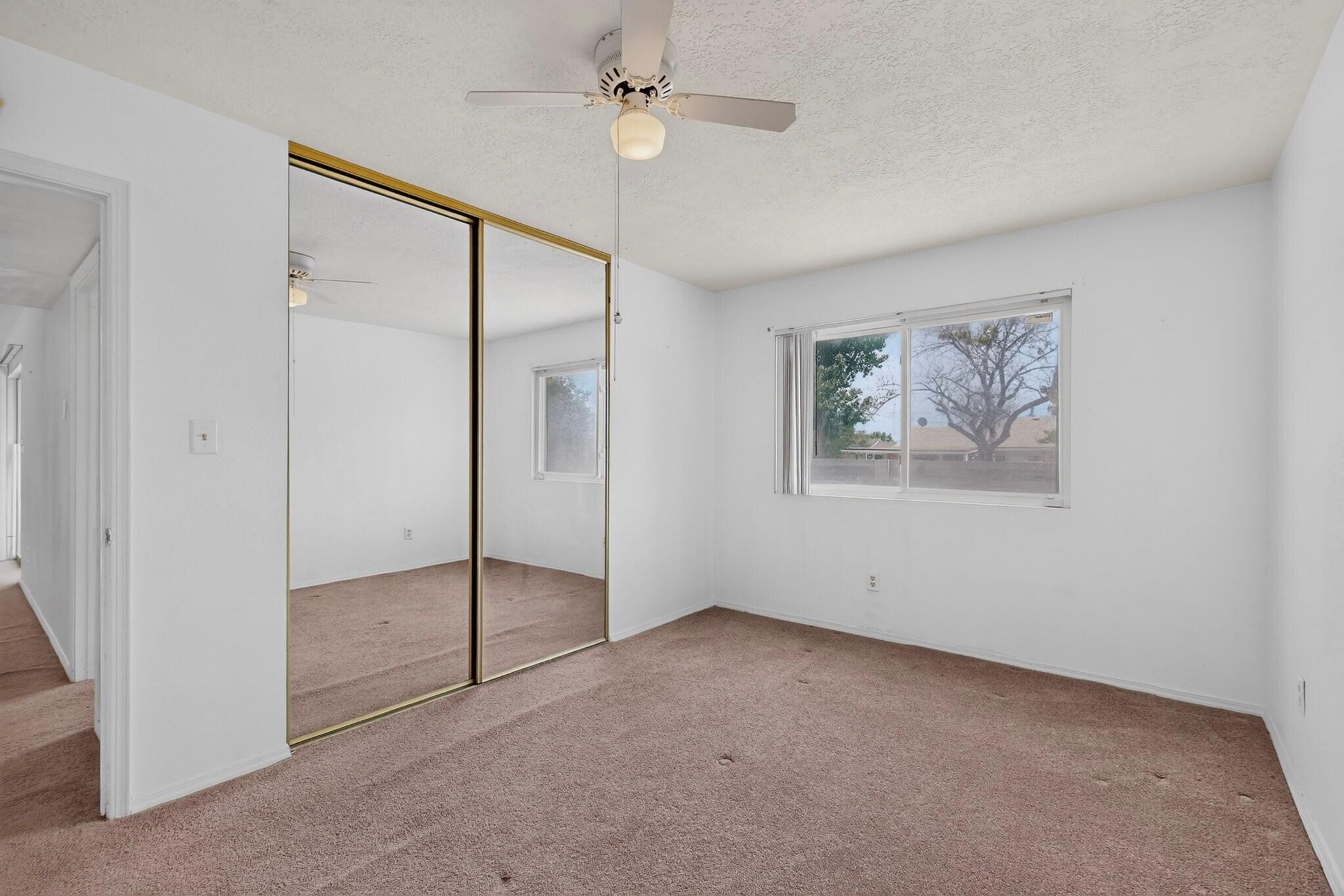 241 Corsica Drive SE