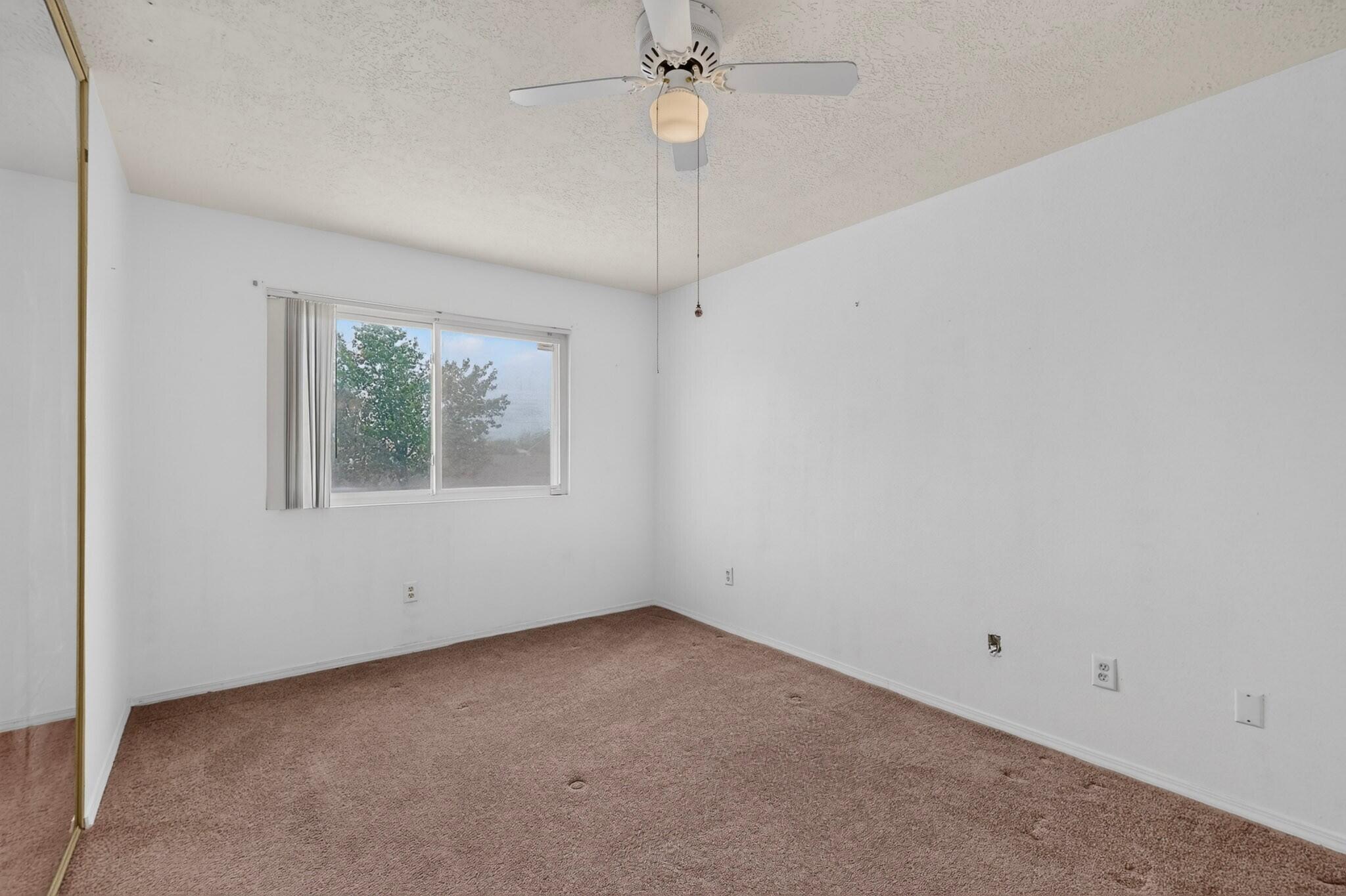 241 Corsica Drive SE