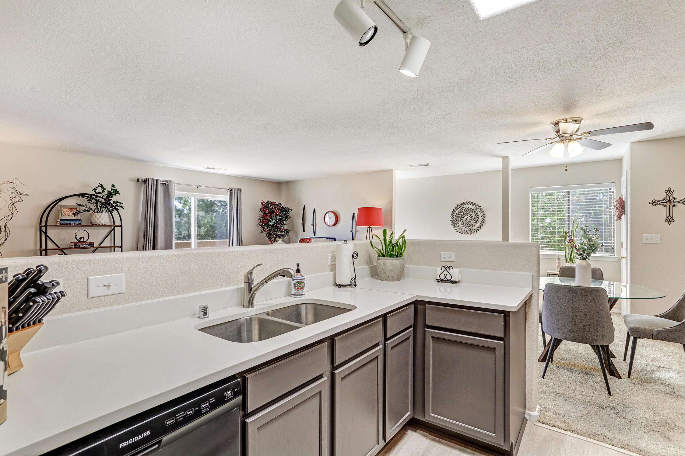 4801 Irving Boulevard NW UNIT 1304