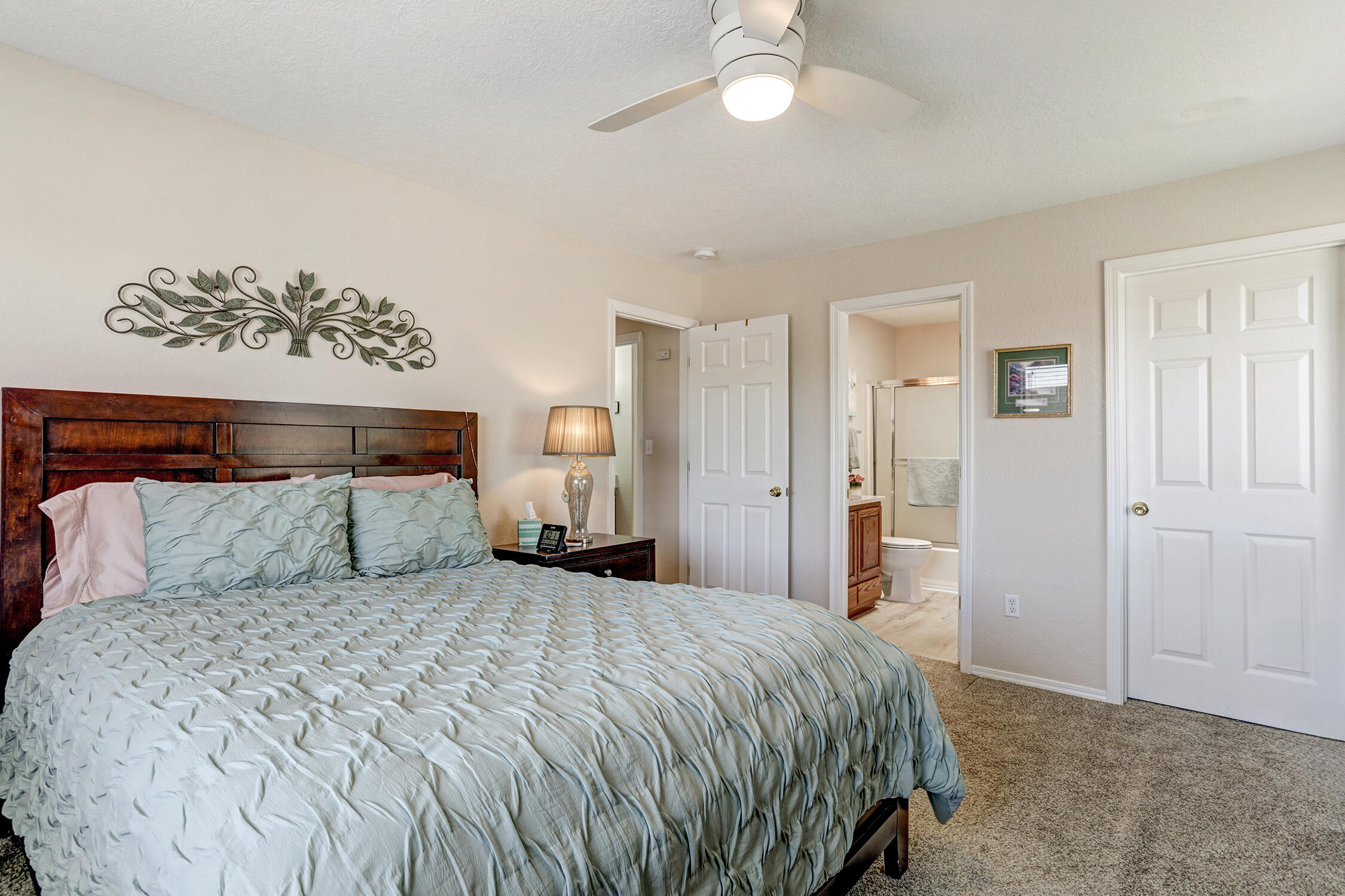 4801 Irving Boulevard NW UNIT 1304
