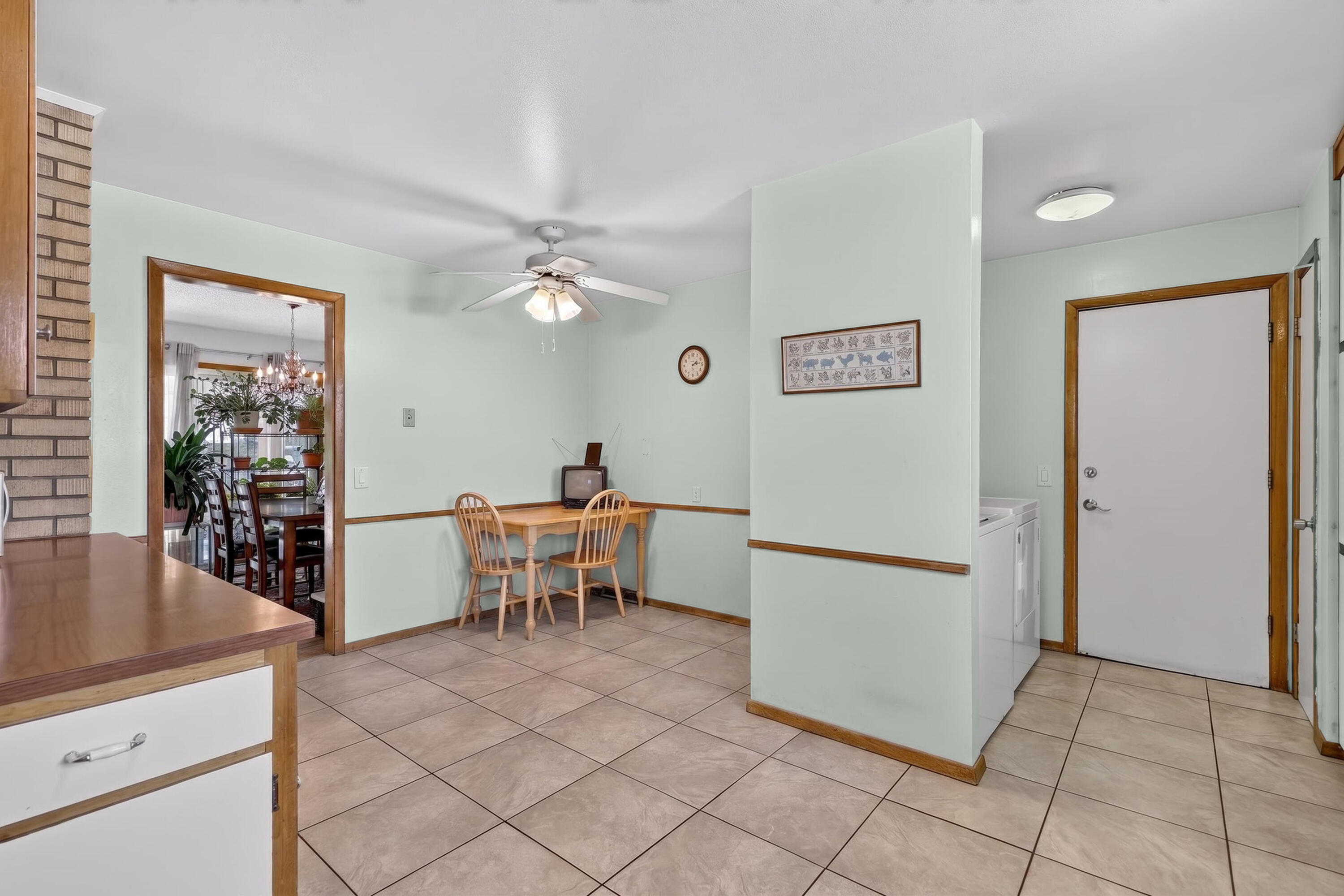 3901 Madeira Drive NE