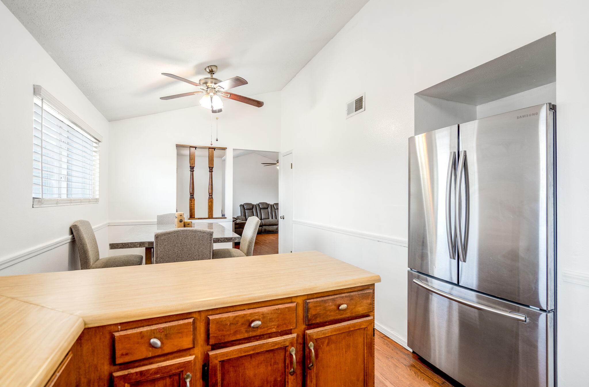 143 Pecos Loop SE