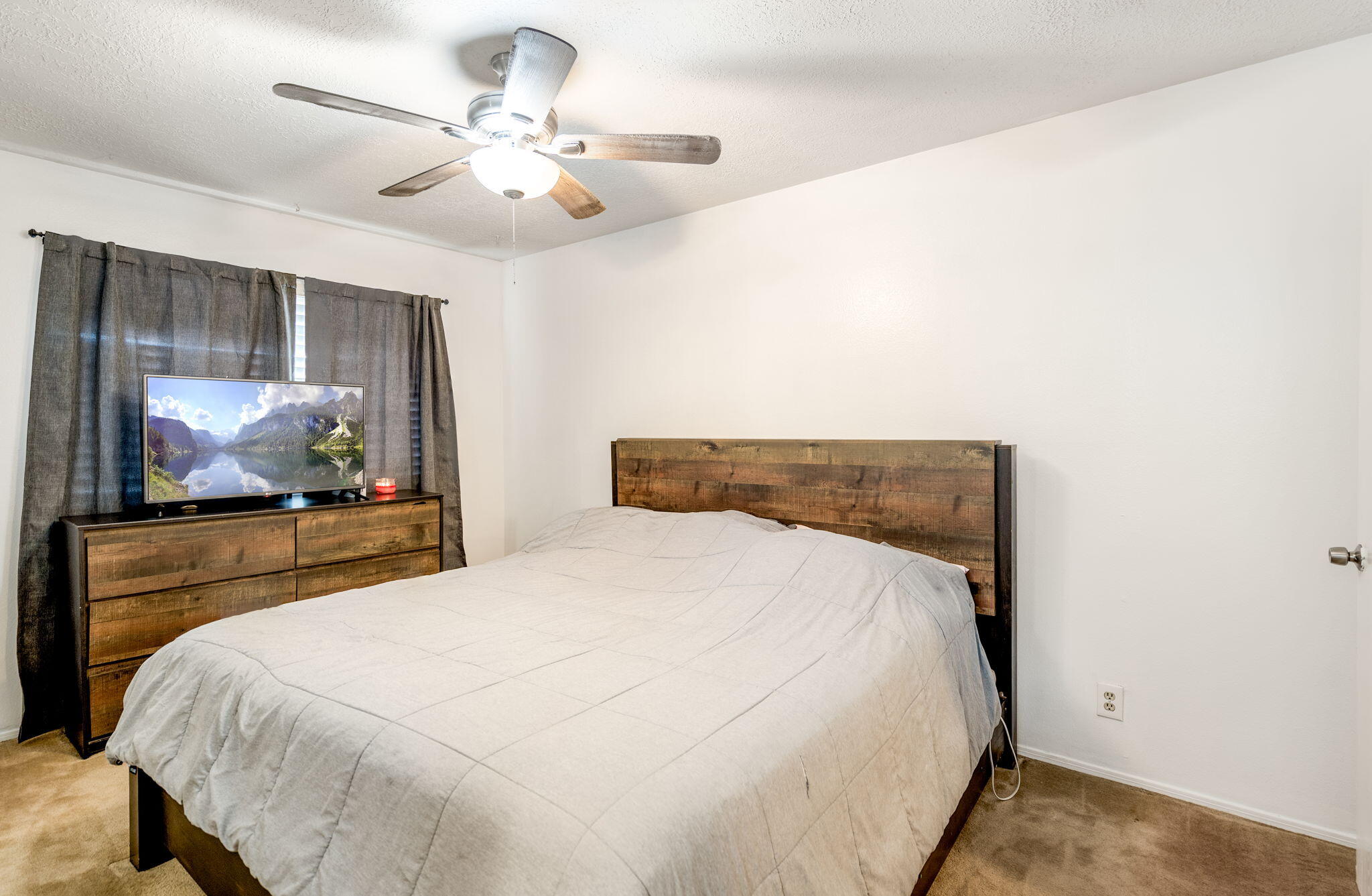 143 Pecos Loop SE