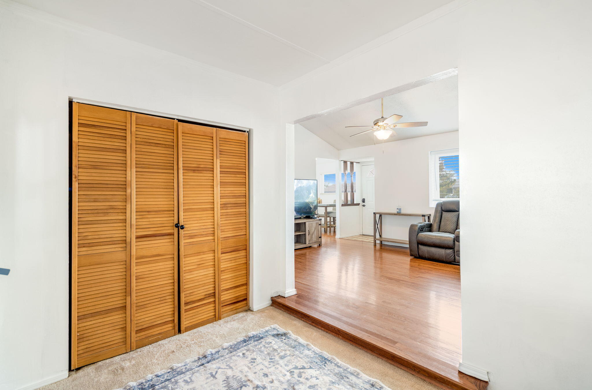 143 Pecos Loop SE