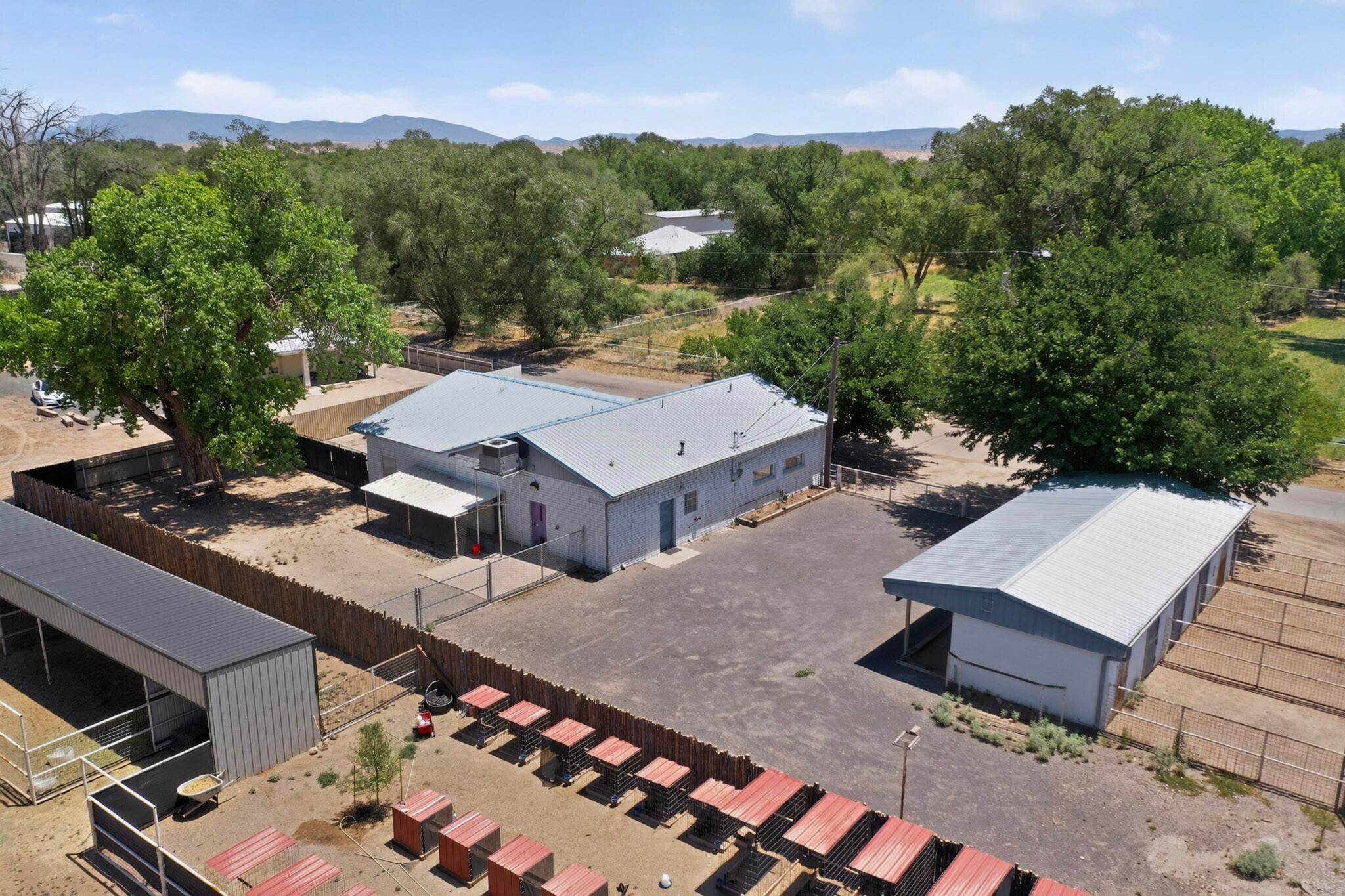 655 Country Lane