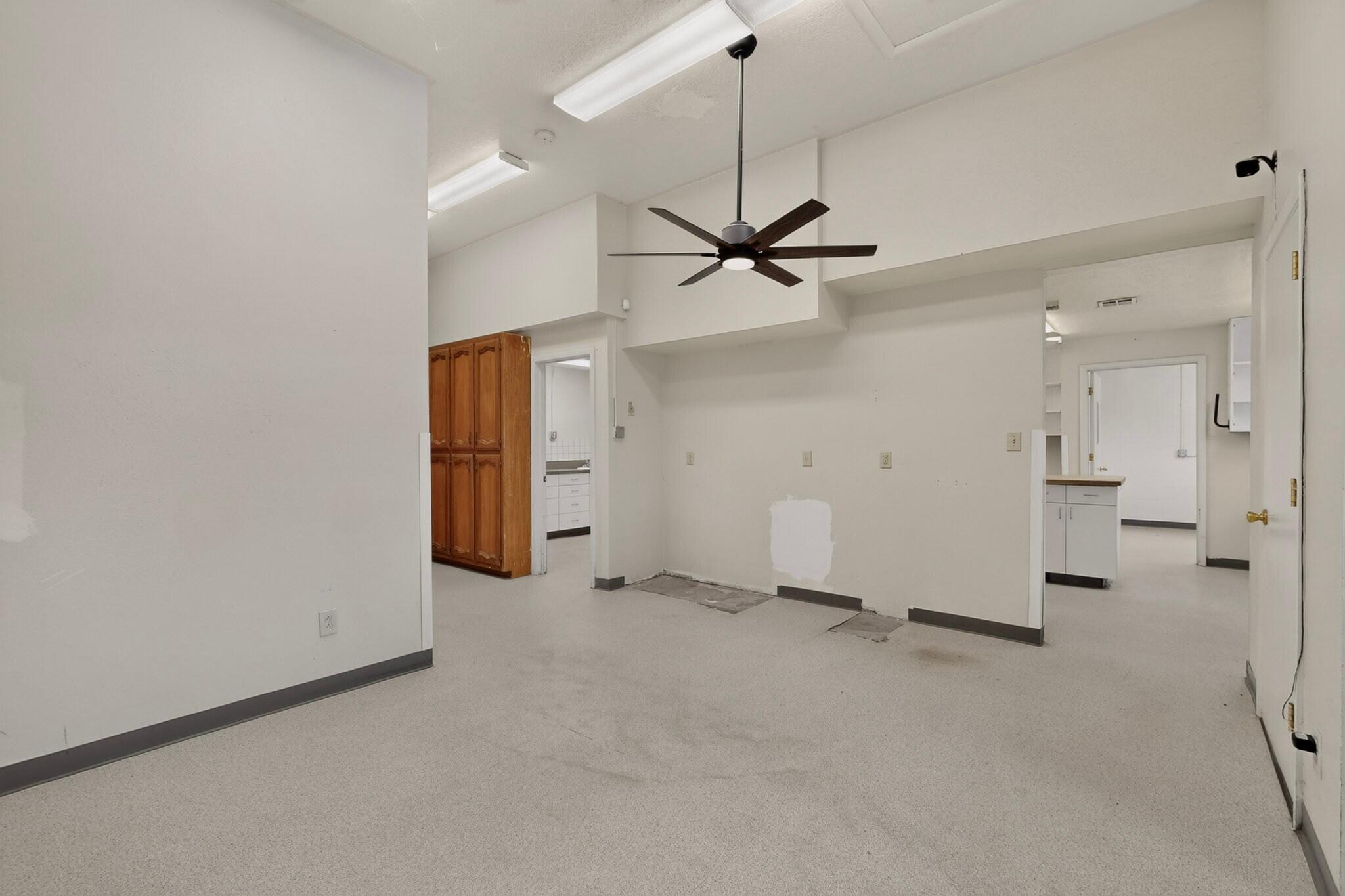 655 Country Lane