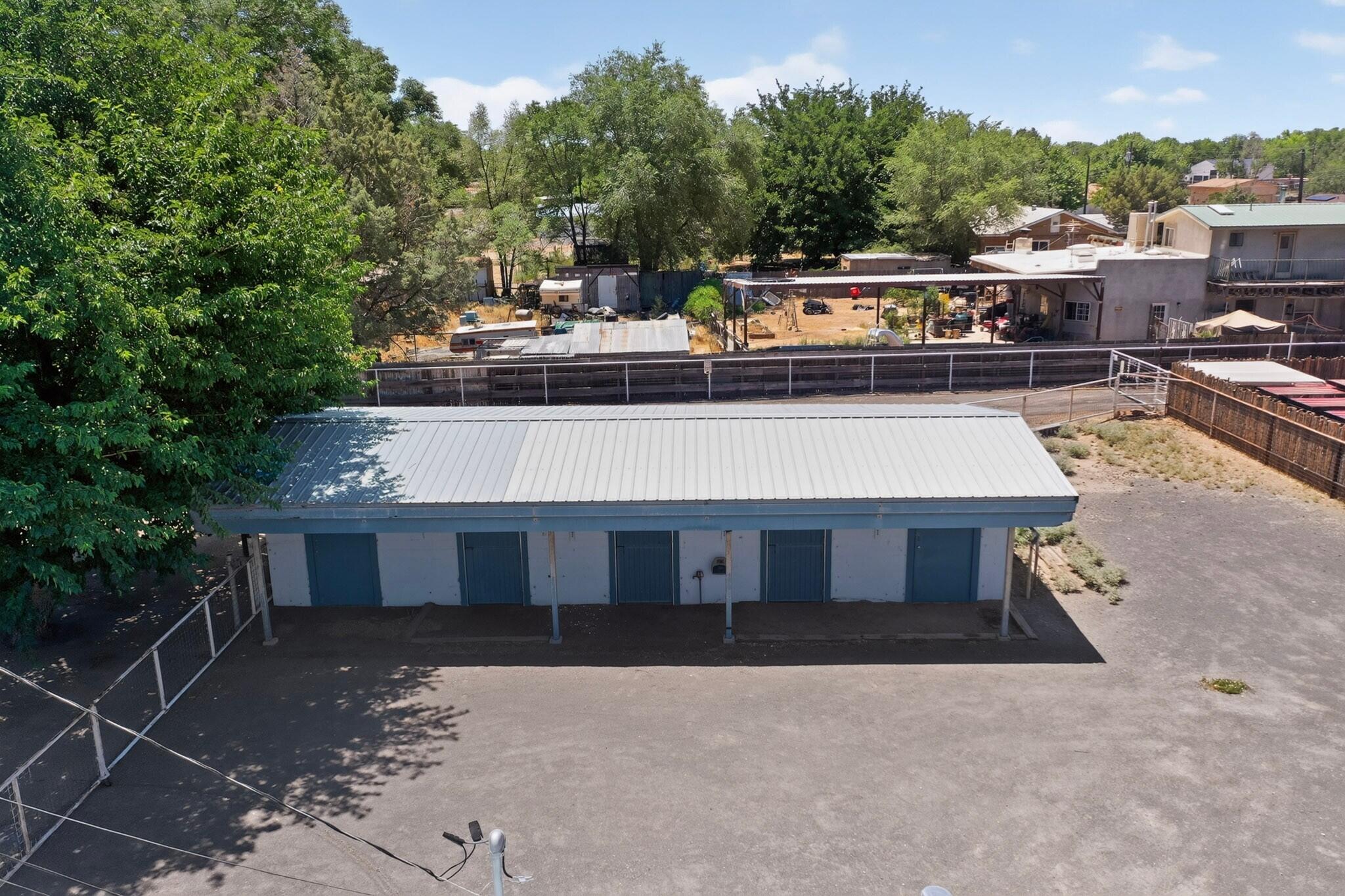 655 Country Lane