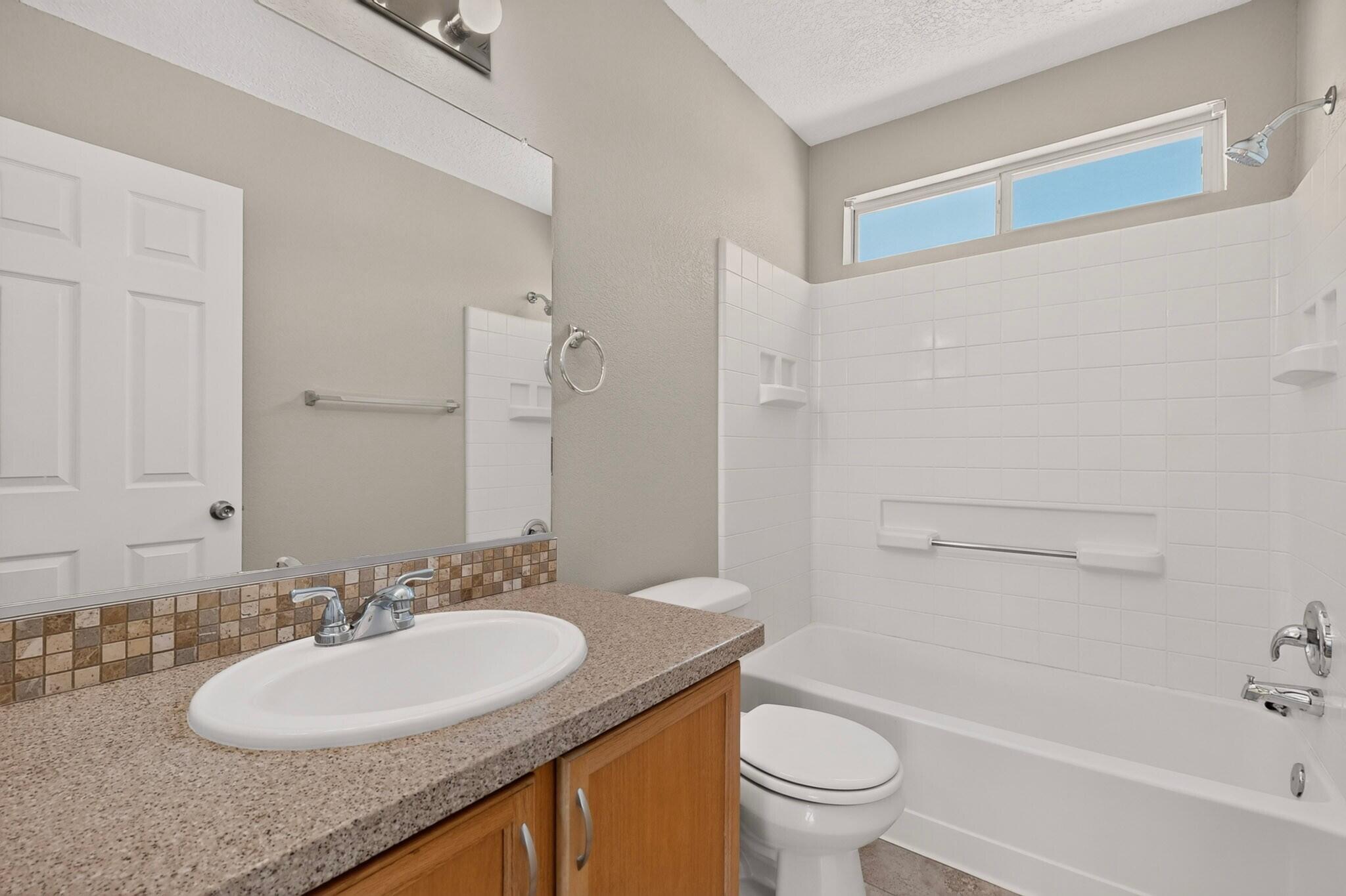 340 Tepin Trail SE