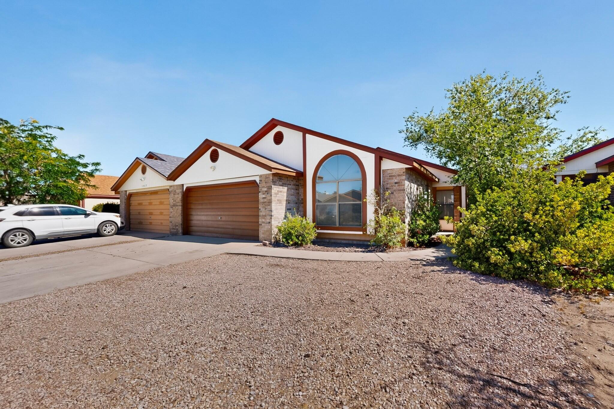 1954 Gomez Drive SW