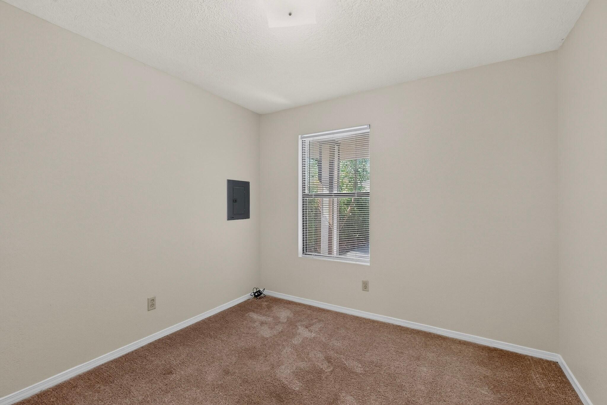 1954 Gomez Drive SW