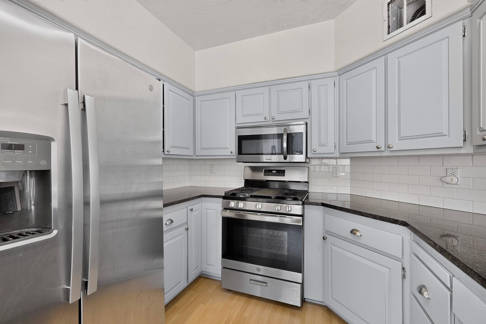 7800 Eagle Rock Avenue NE