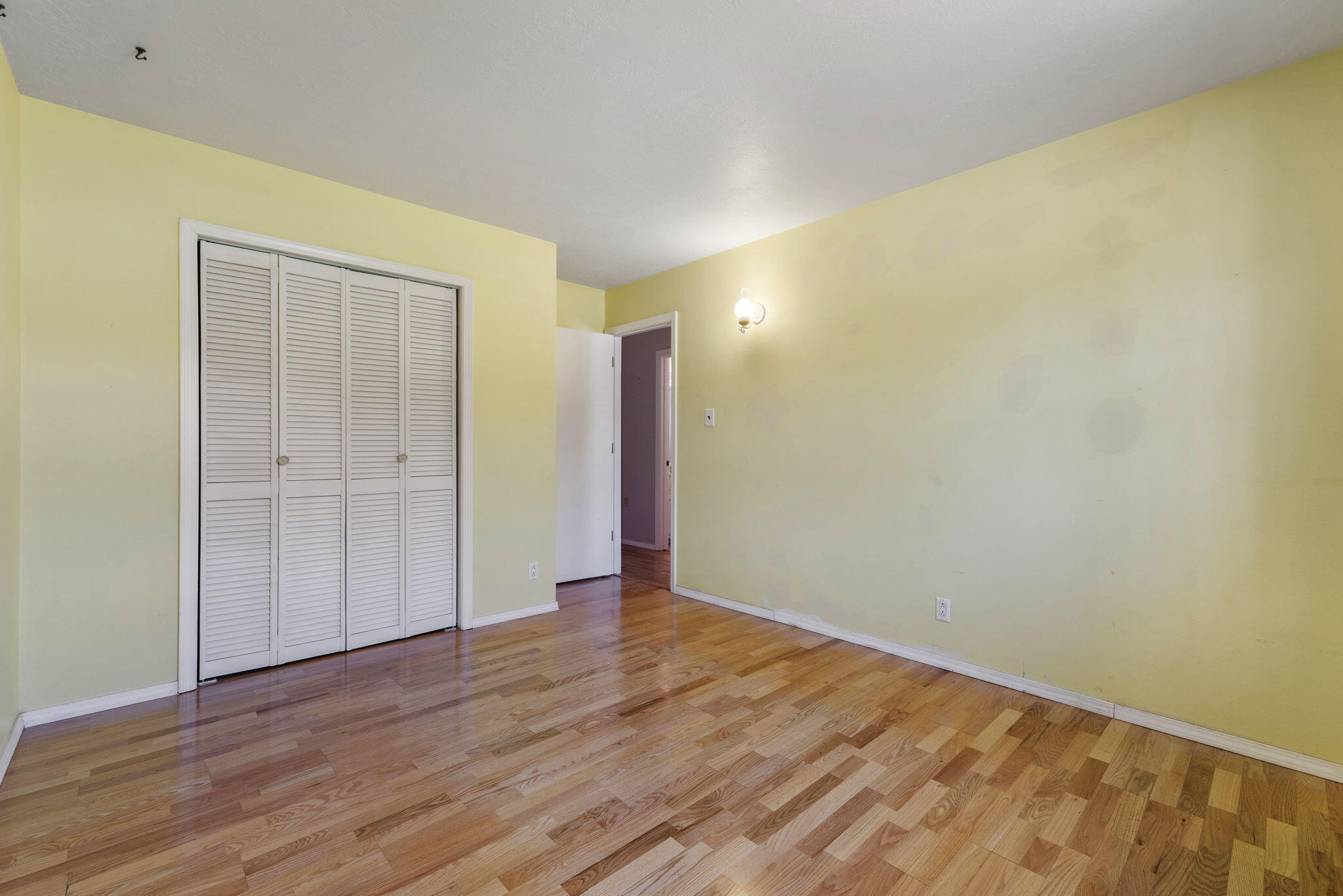 5337 Van Christopher Drive NE