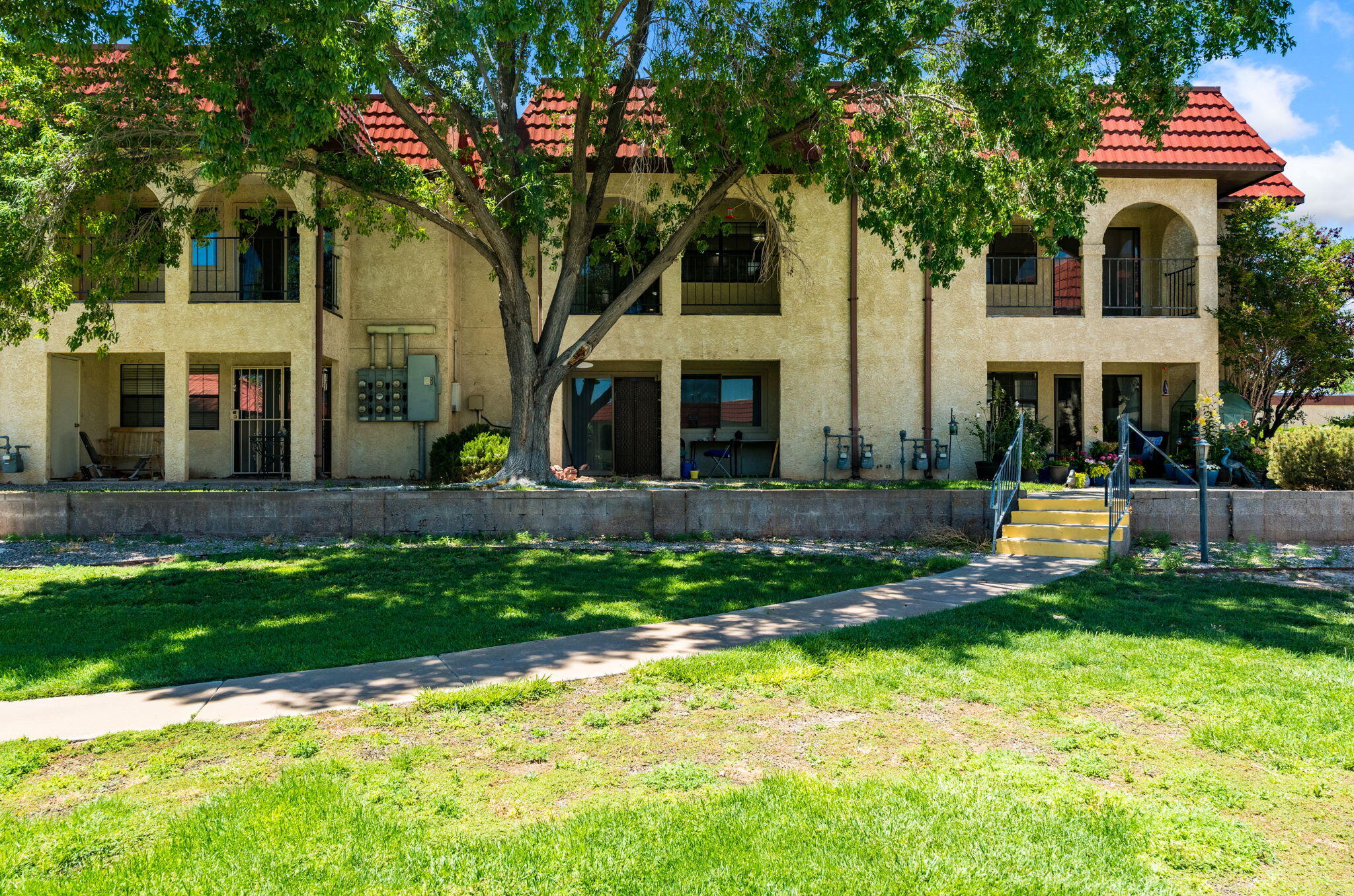827 Country Club Drive SE APT 2B