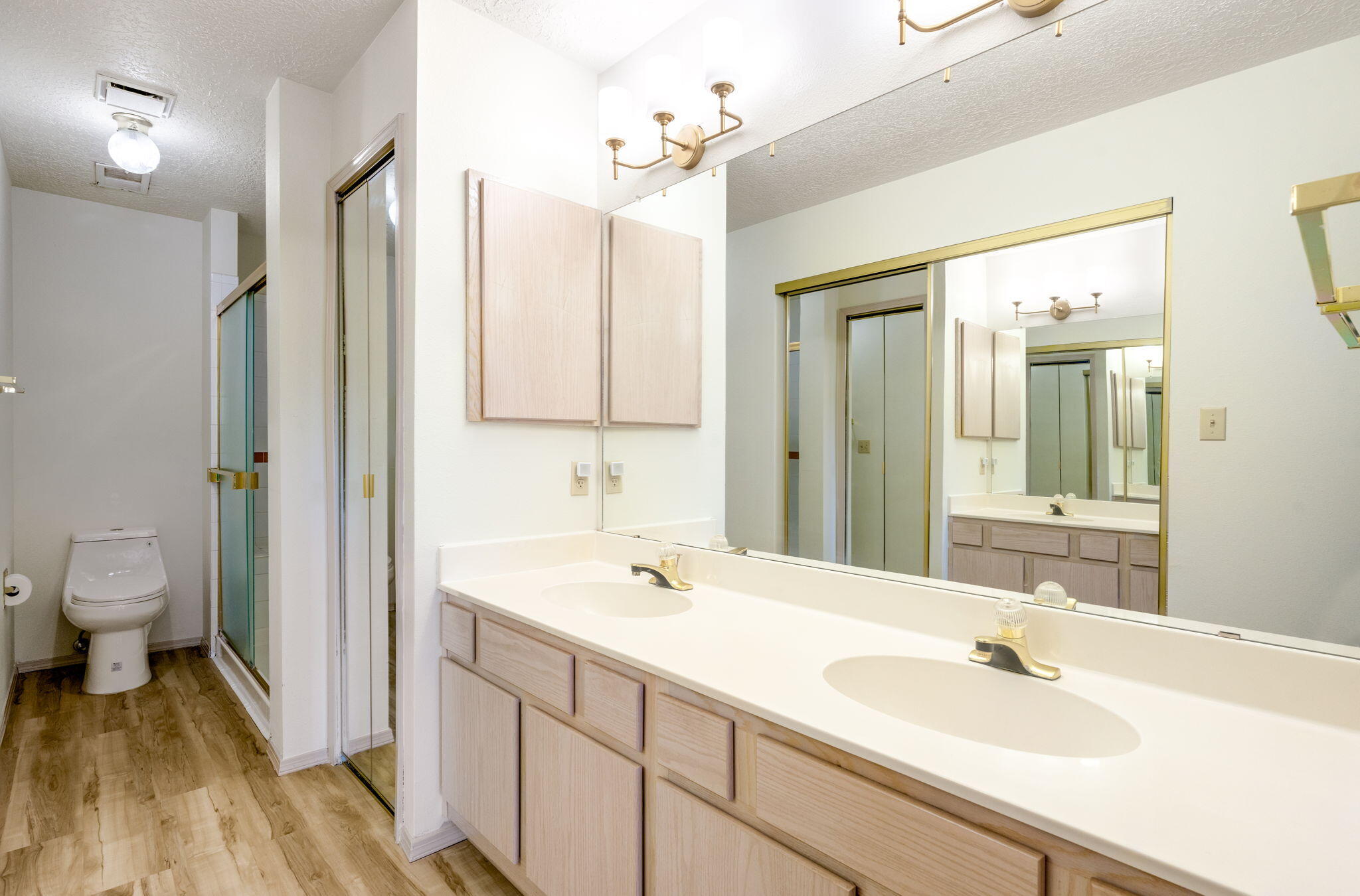 827 Country Club Drive SE APT 2B