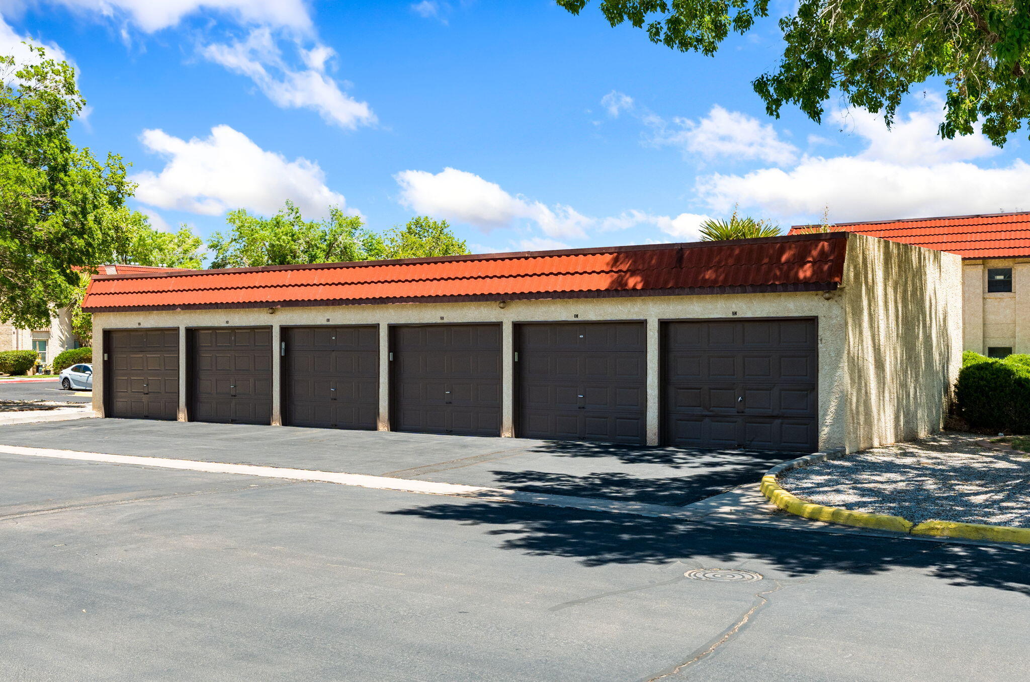 827 Country Club Drive SE APT 2B