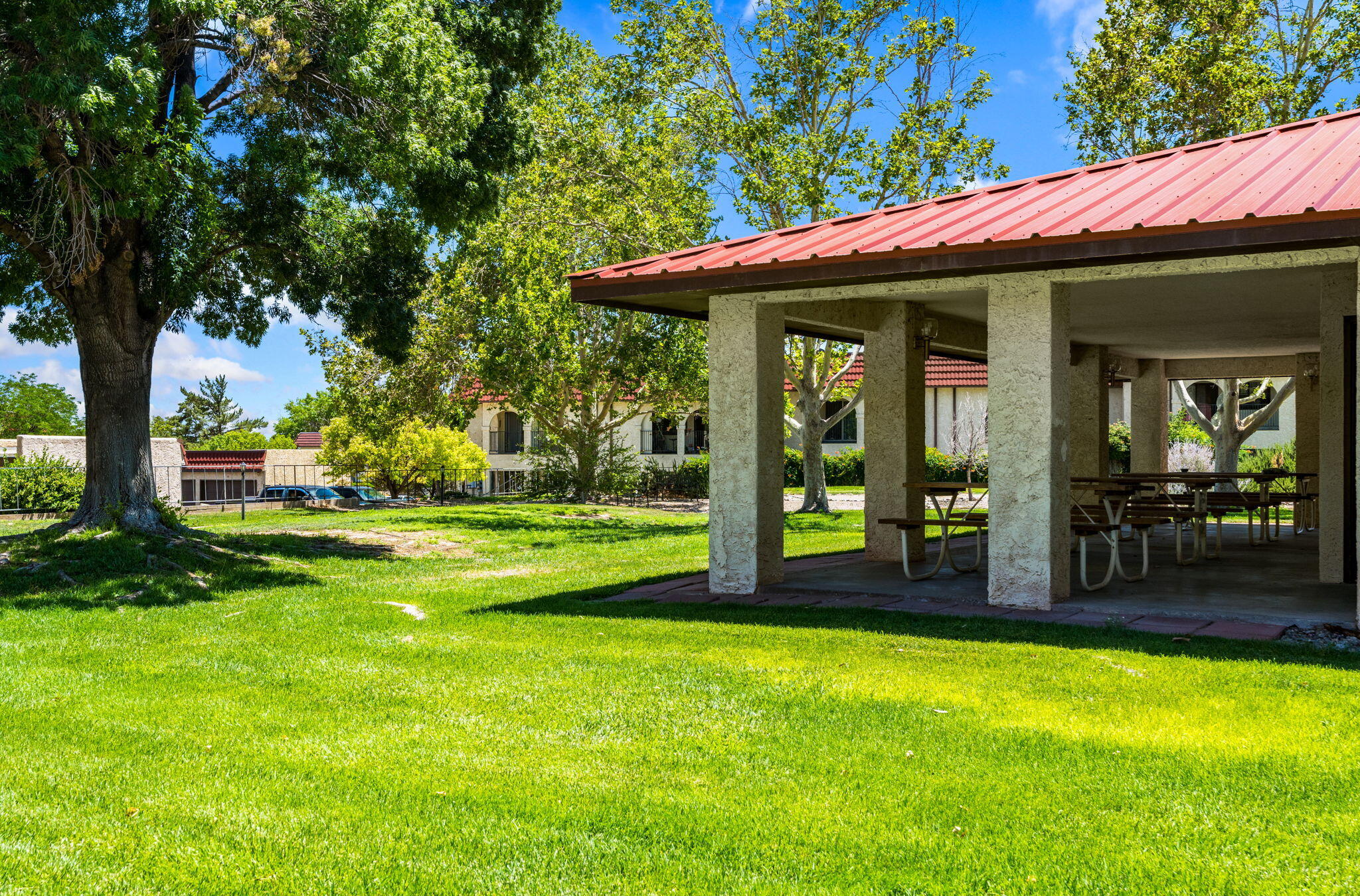 827 Country Club Drive SE APT 2B