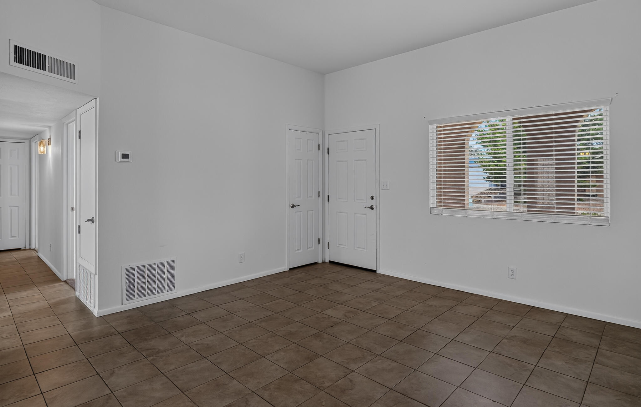 10501 Delicado Place NE