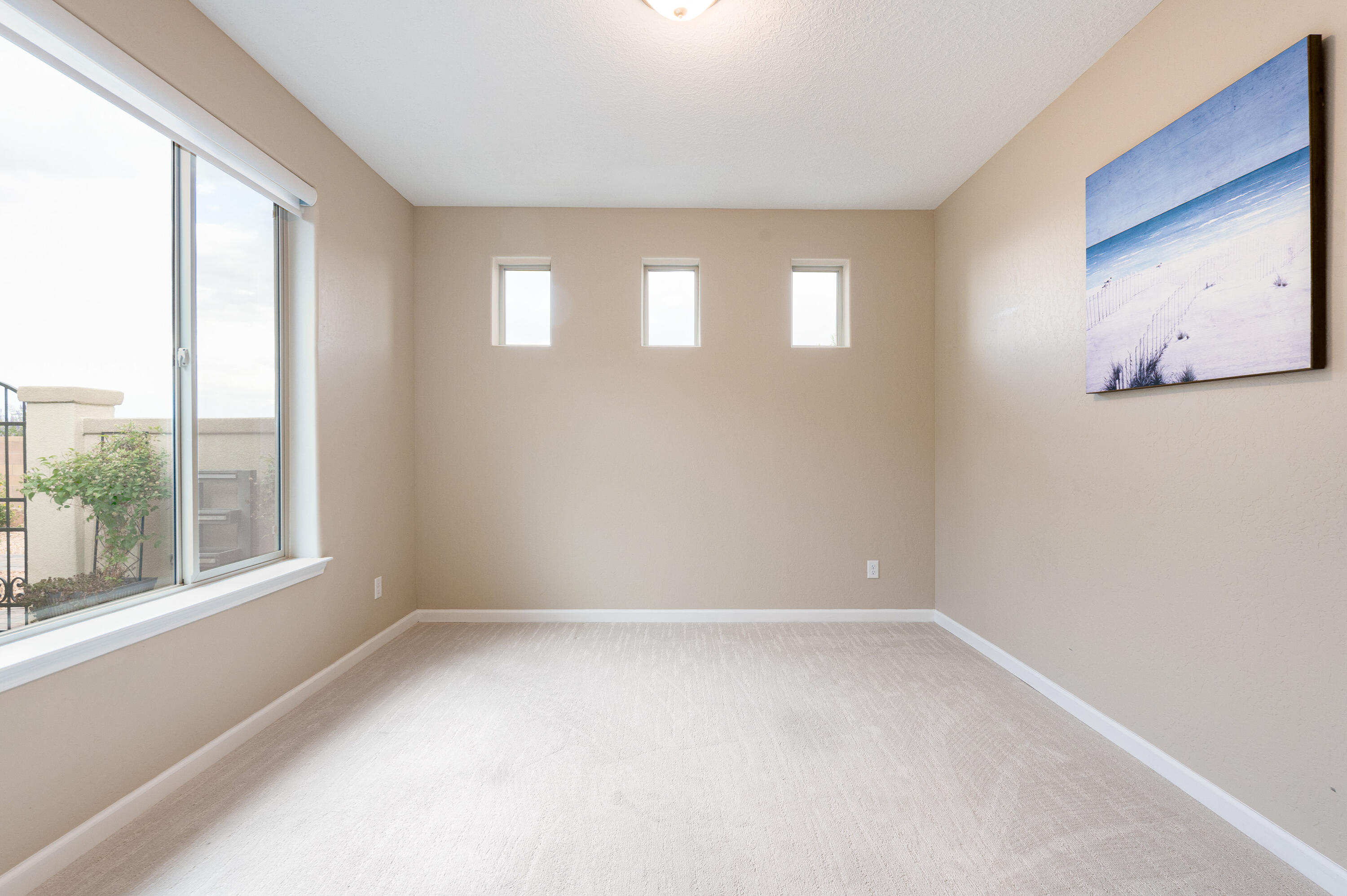 1600 Willow Canyon Trail NW