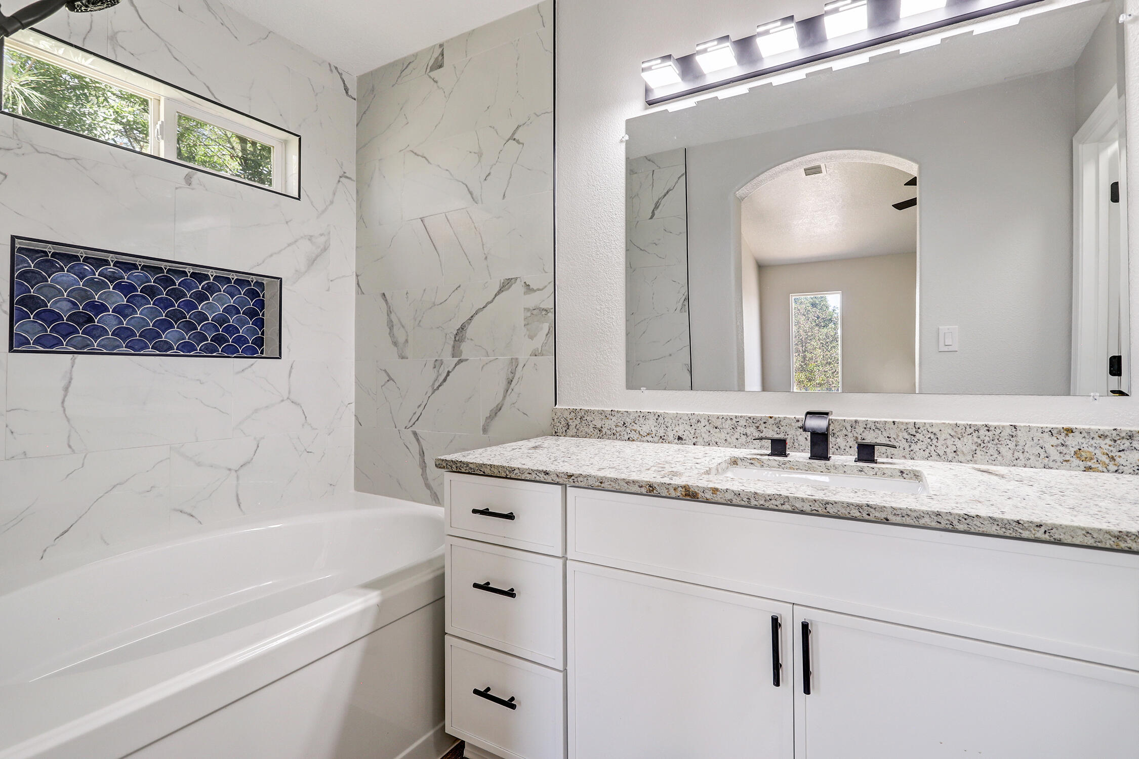 7817 Louisiana Boulevard NE UNIT 103
