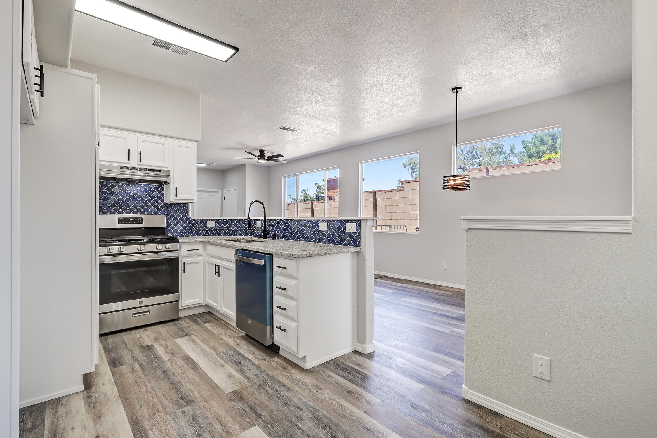 7817 Louisiana Boulevard NE UNIT 103