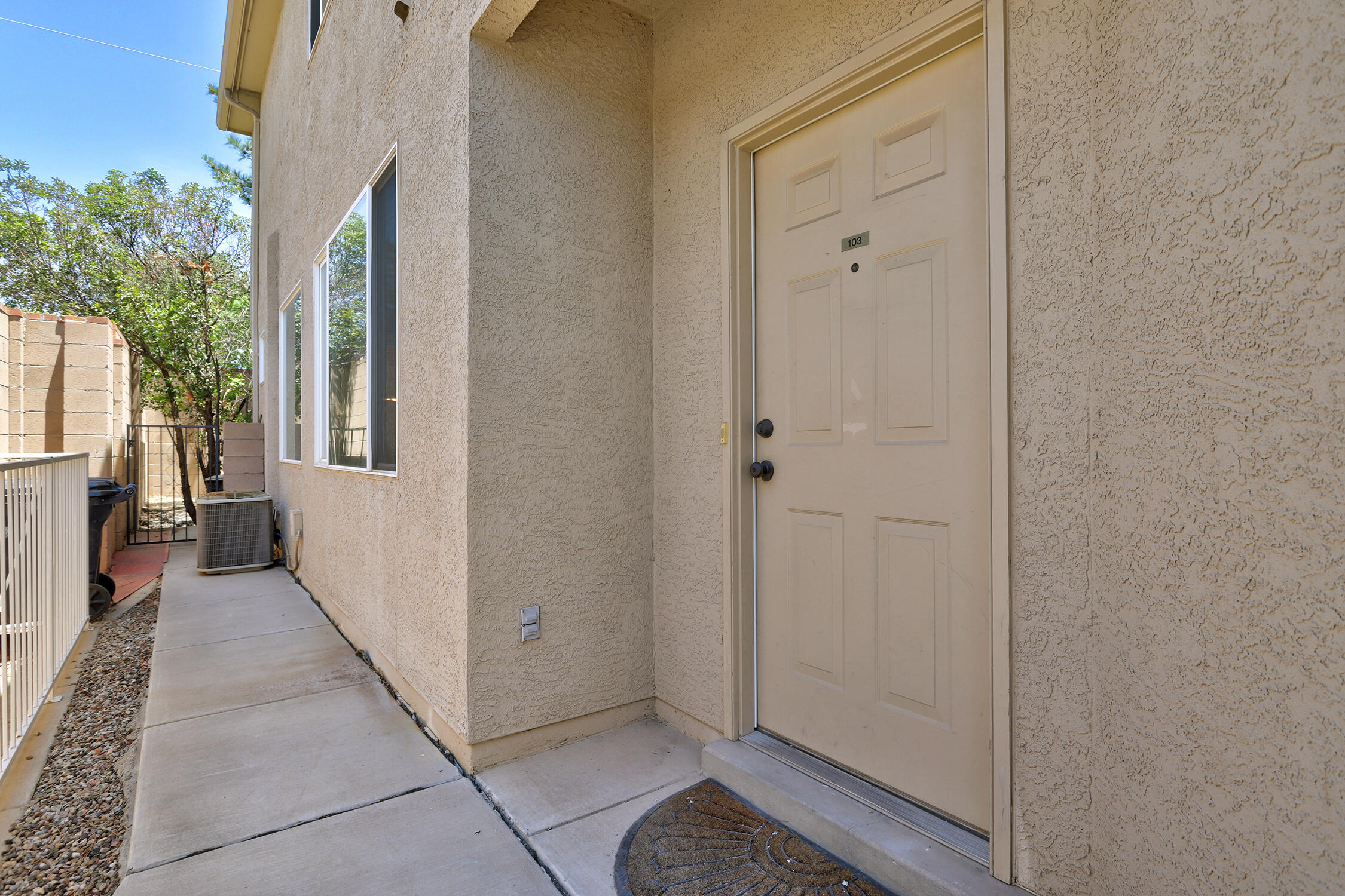 7817 Louisiana Boulevard NE UNIT 103