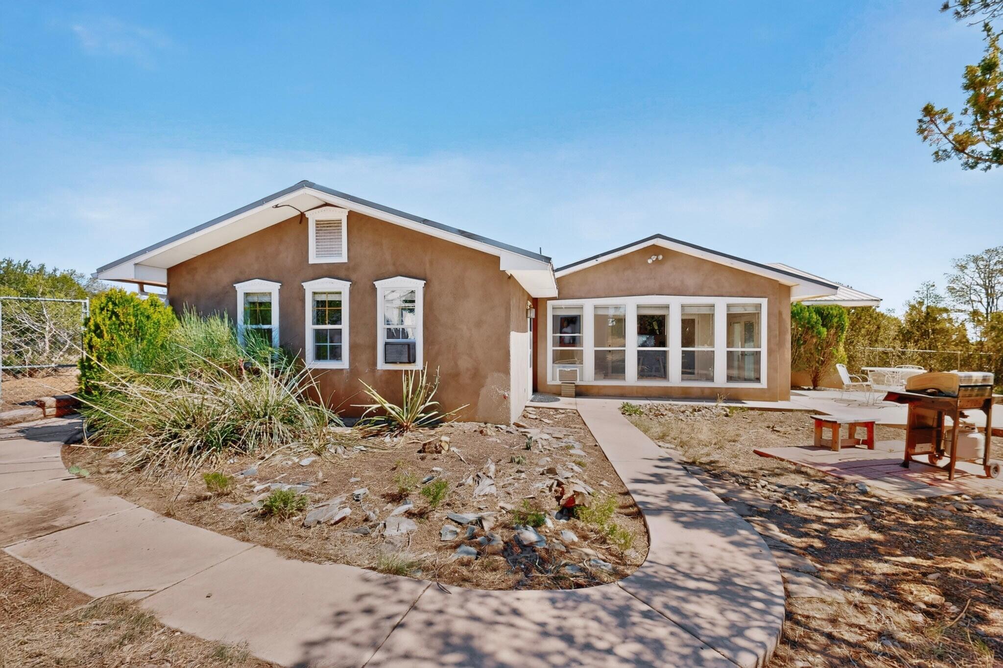 59 W Willard Road