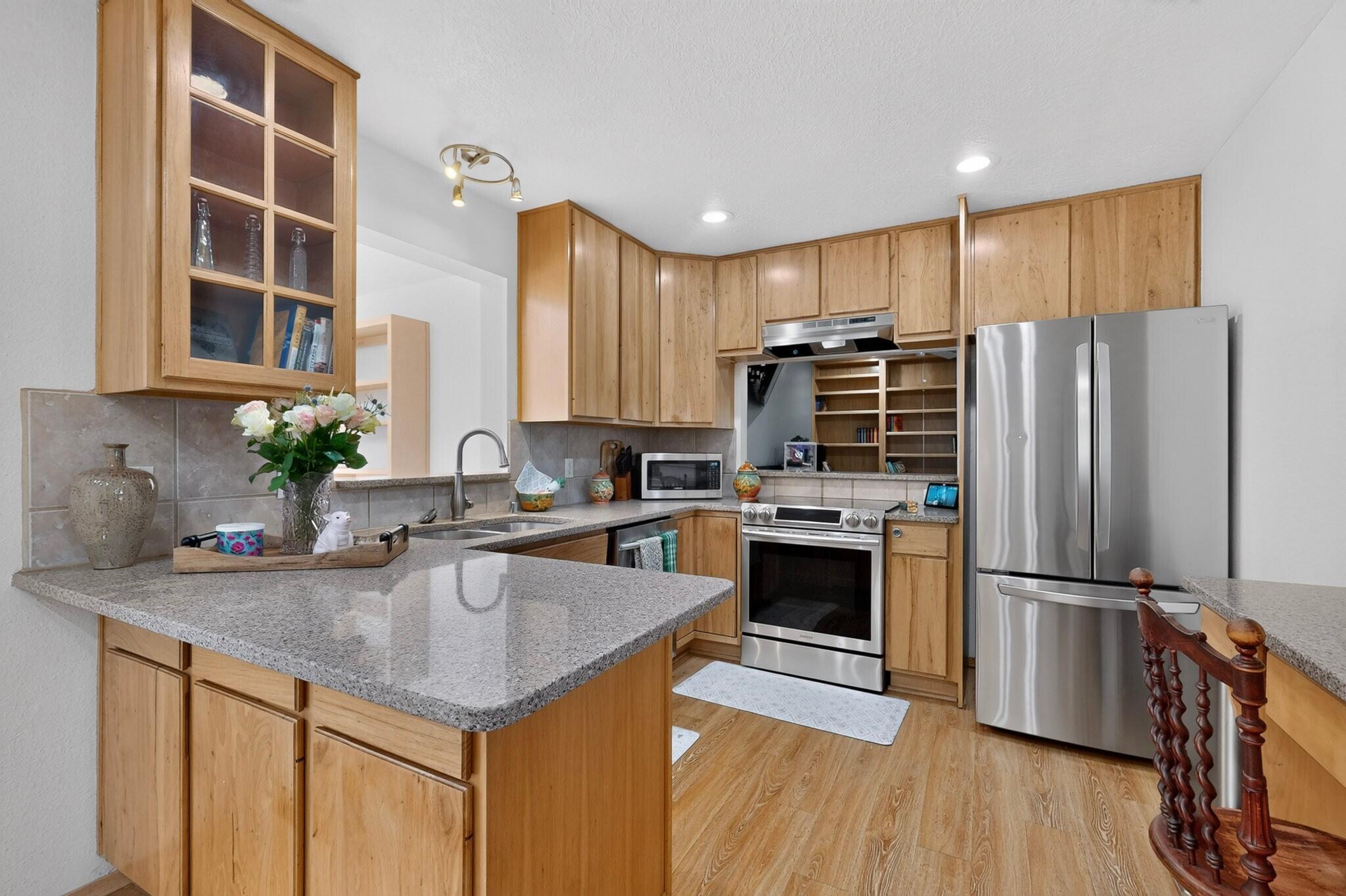 59 W Willard Road