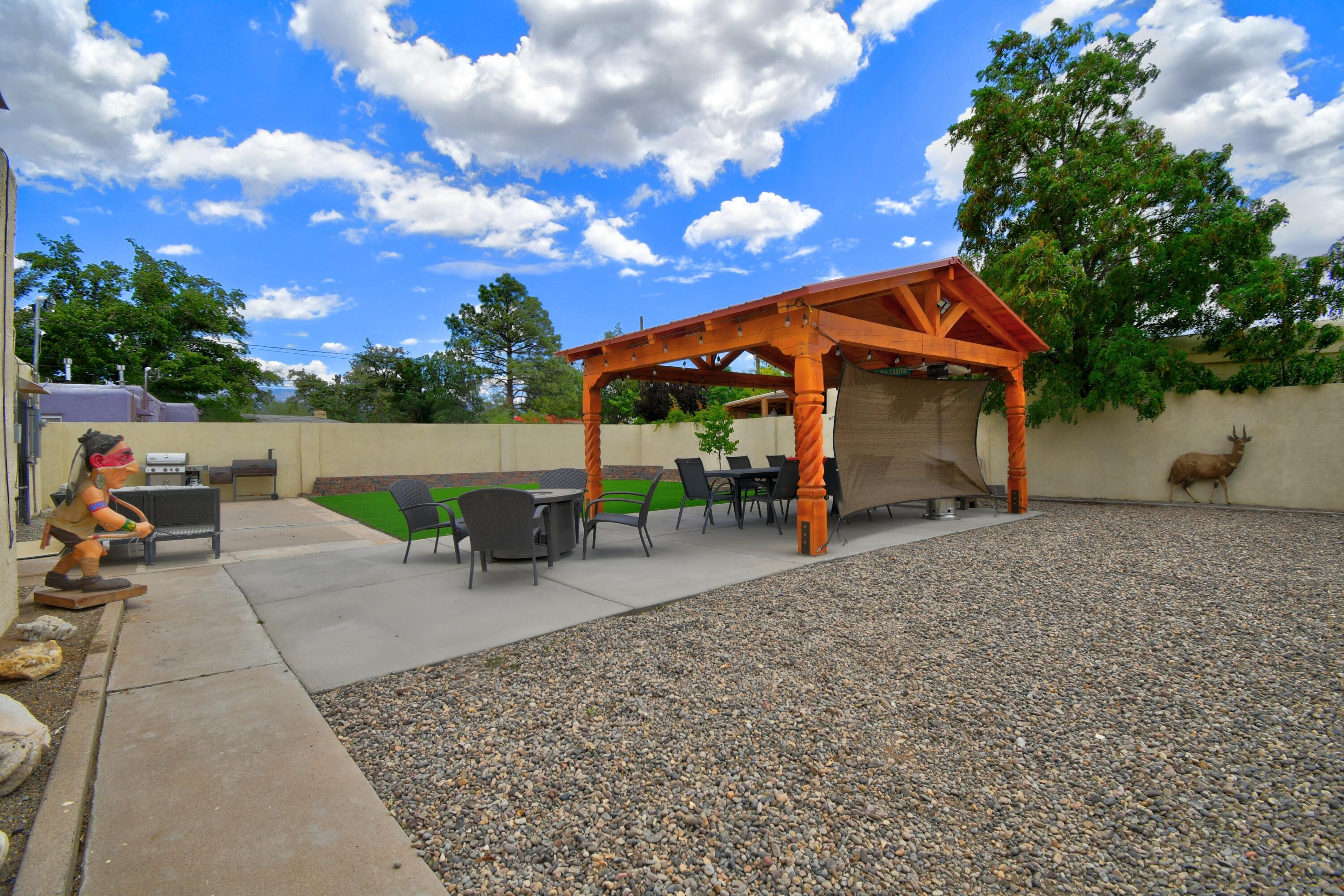 3802 Veranda Road NE