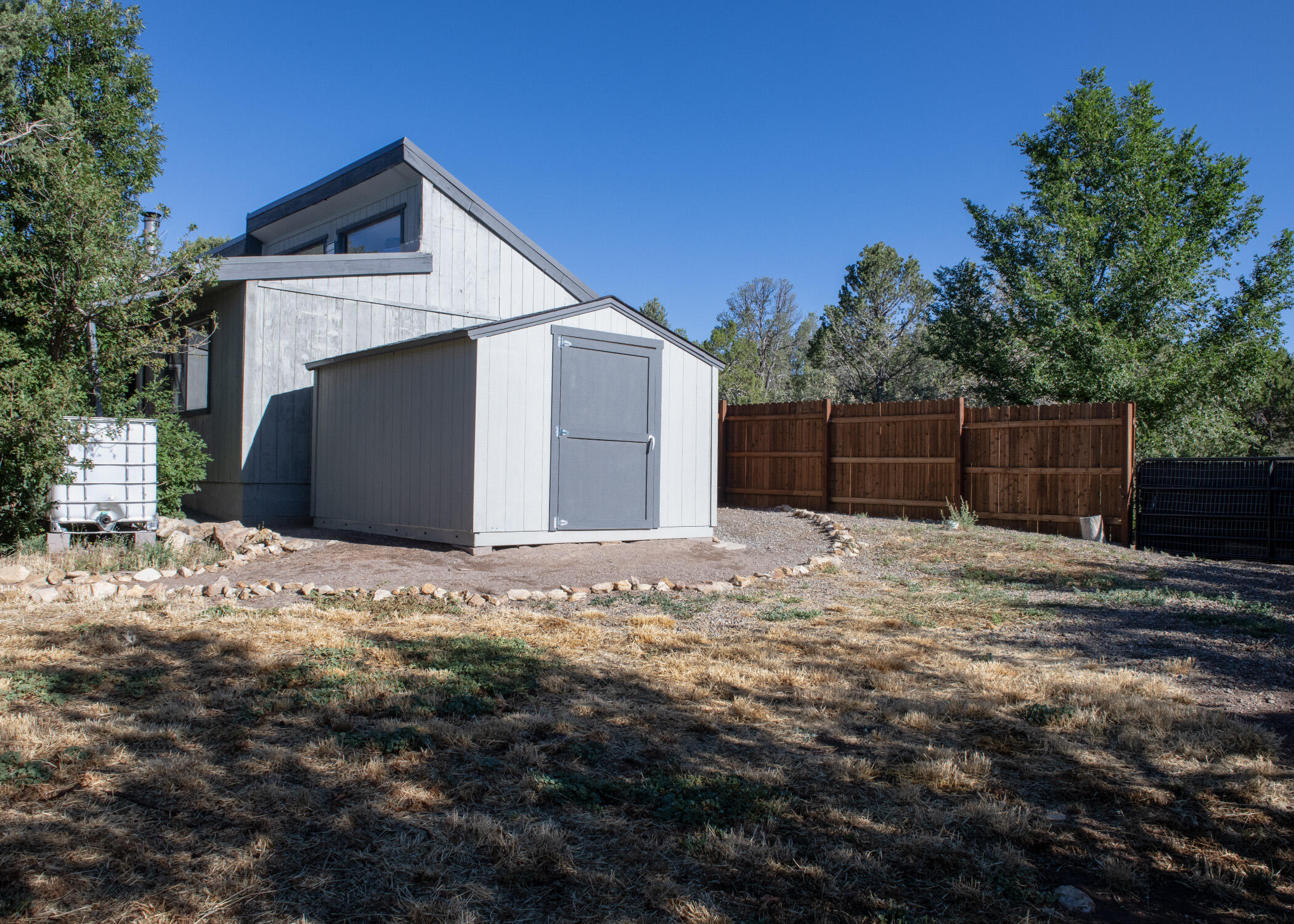 6 Oak Place