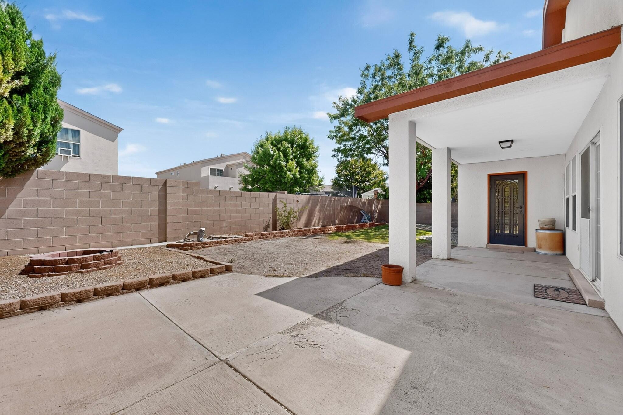 7105 Luz De La Luna Place NW