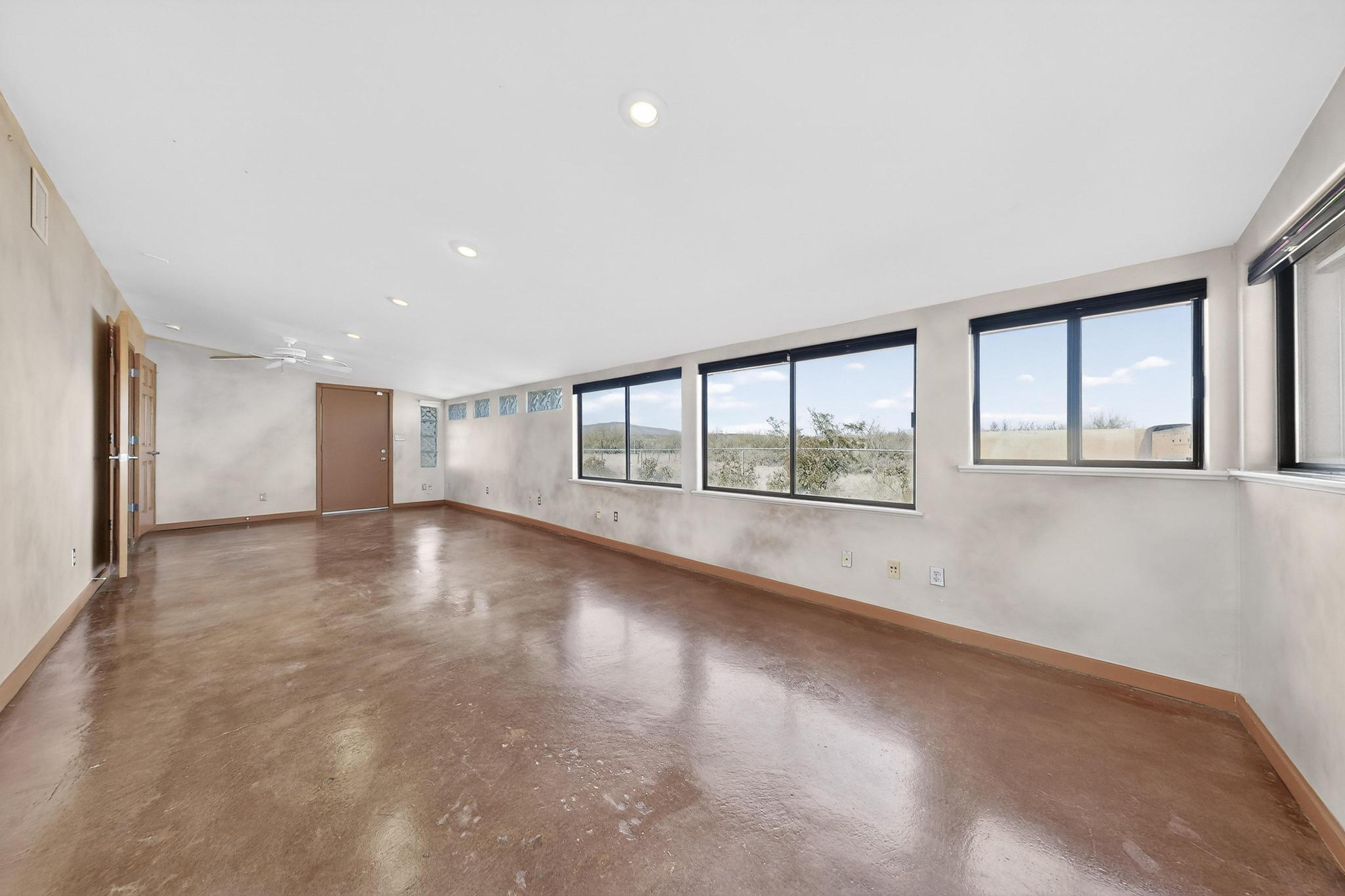 1711 El Camino Real Street
