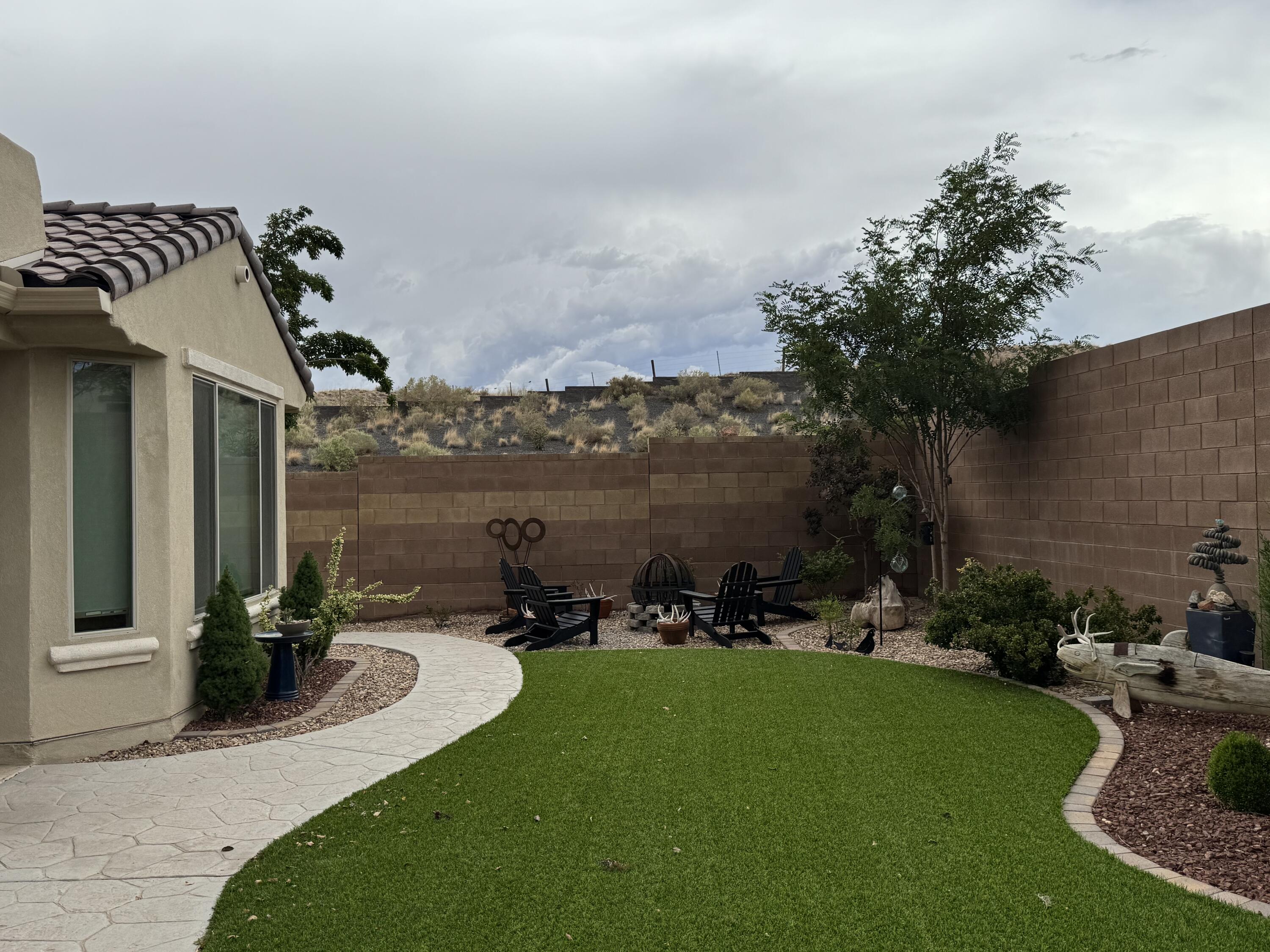2332 Chuckwalla Spring Trail NW