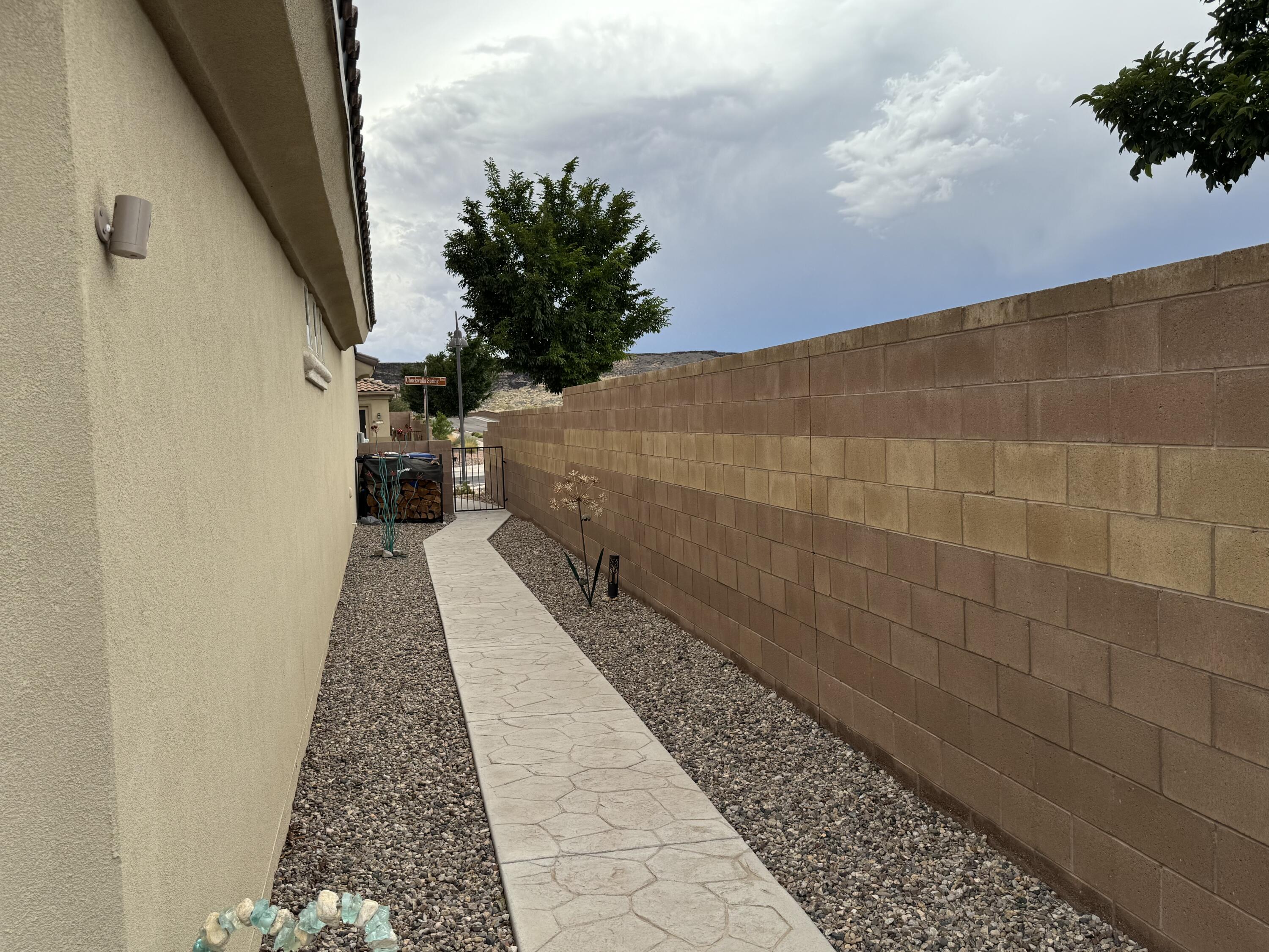 2332 Chuckwalla Spring Trail NW