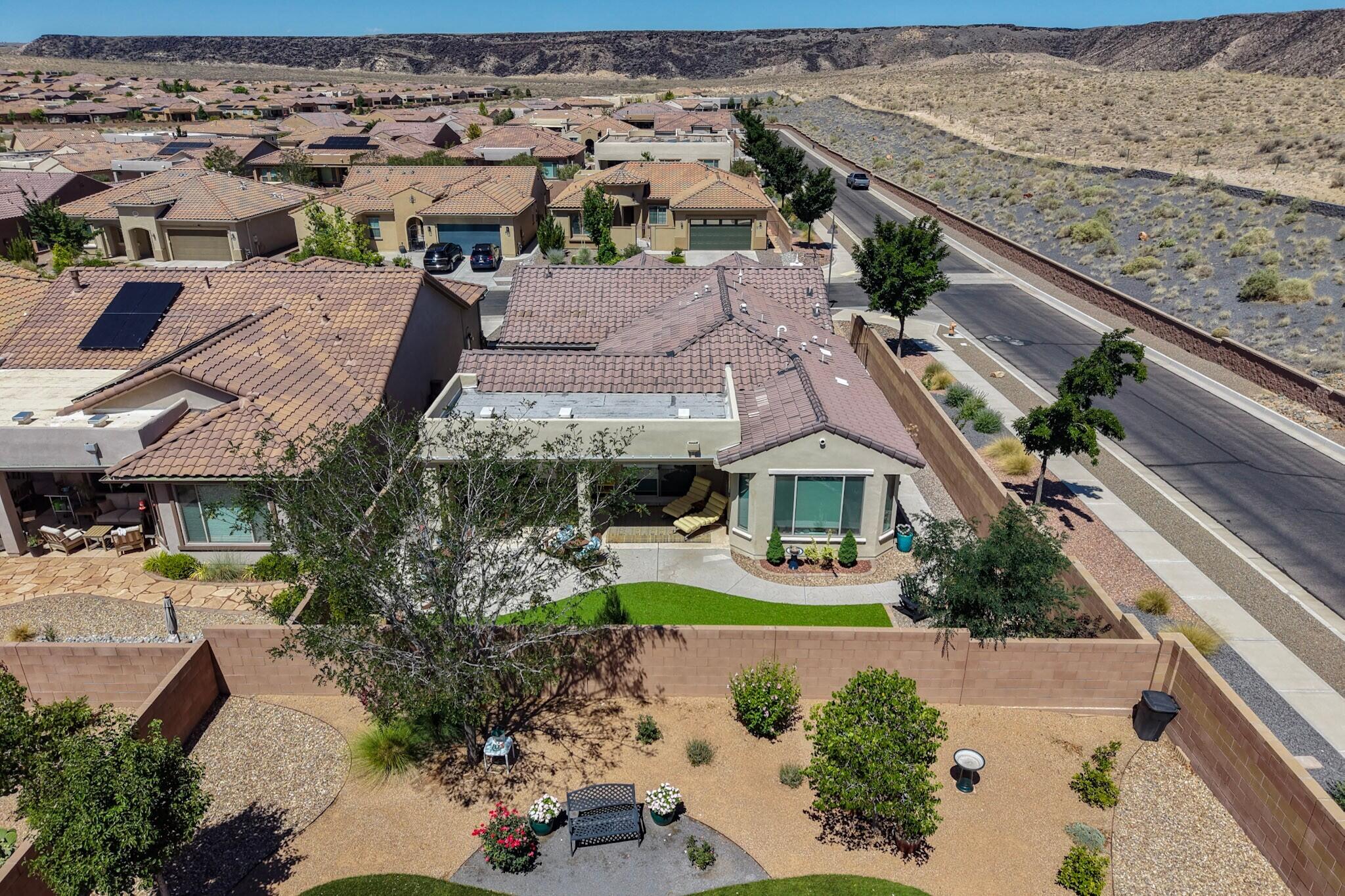 2332 Chuckwalla Spring Trail NW