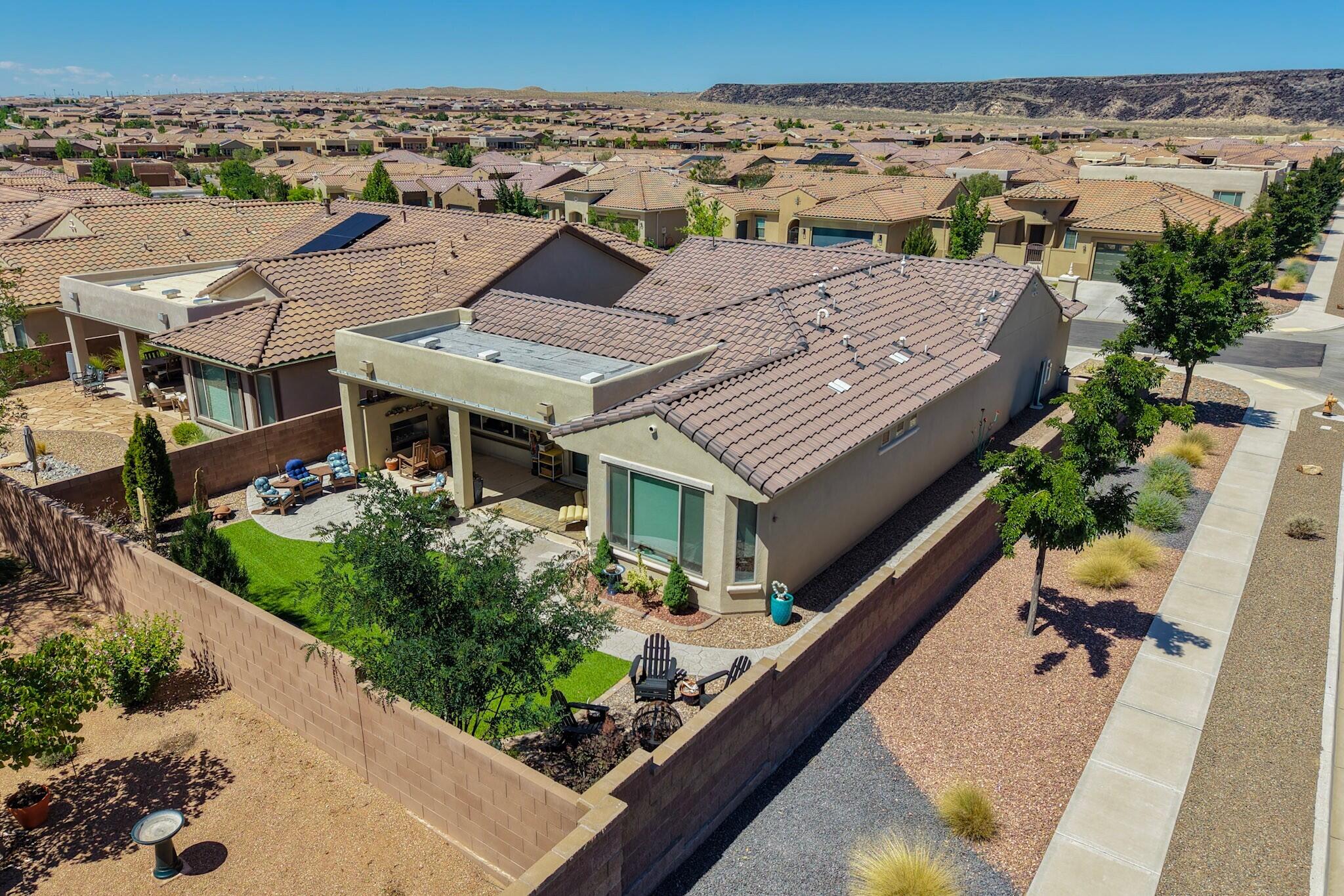2332 Chuckwalla Spring Trail NW