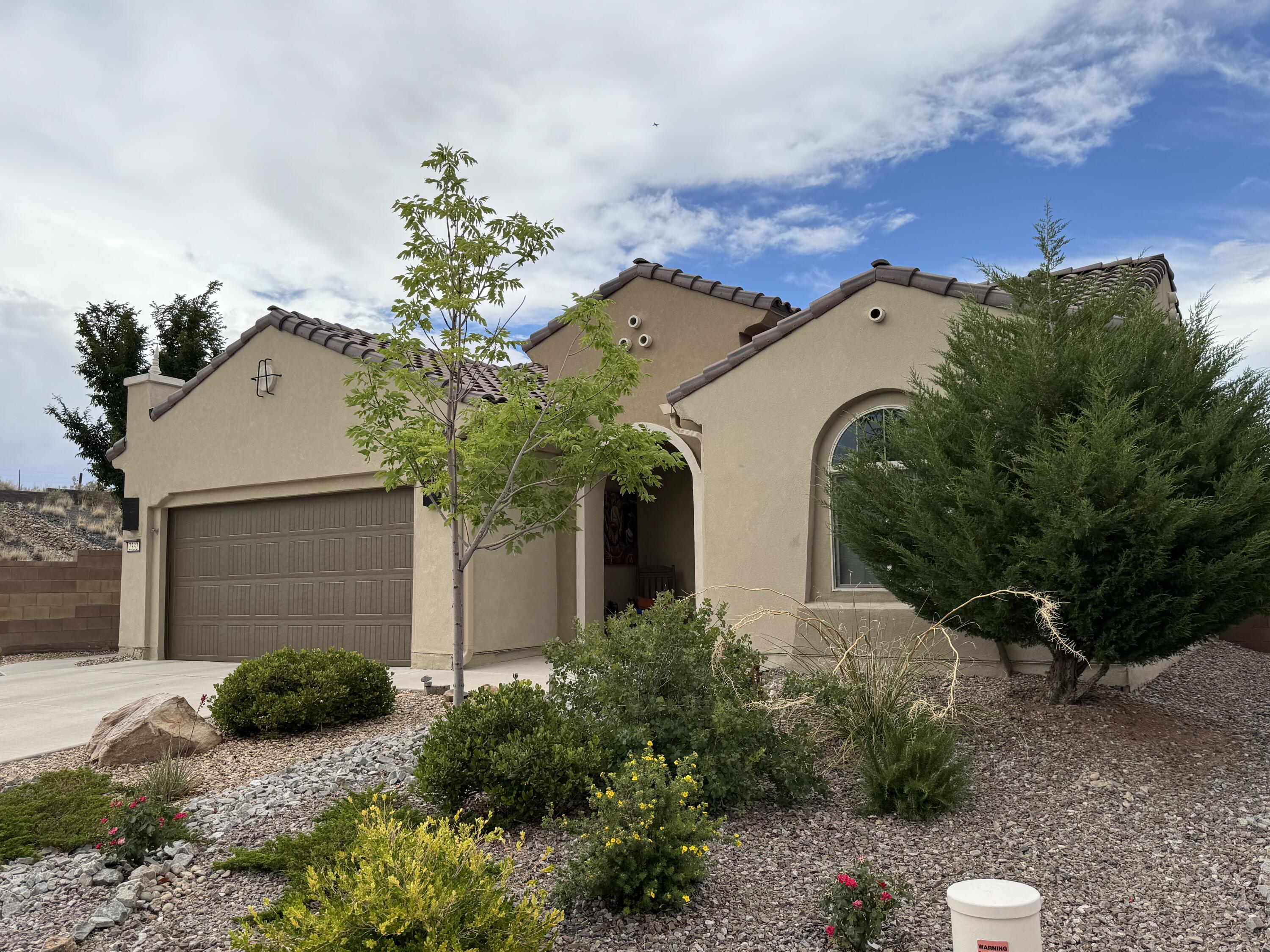 2332 Chuckwalla Spring Trail NW