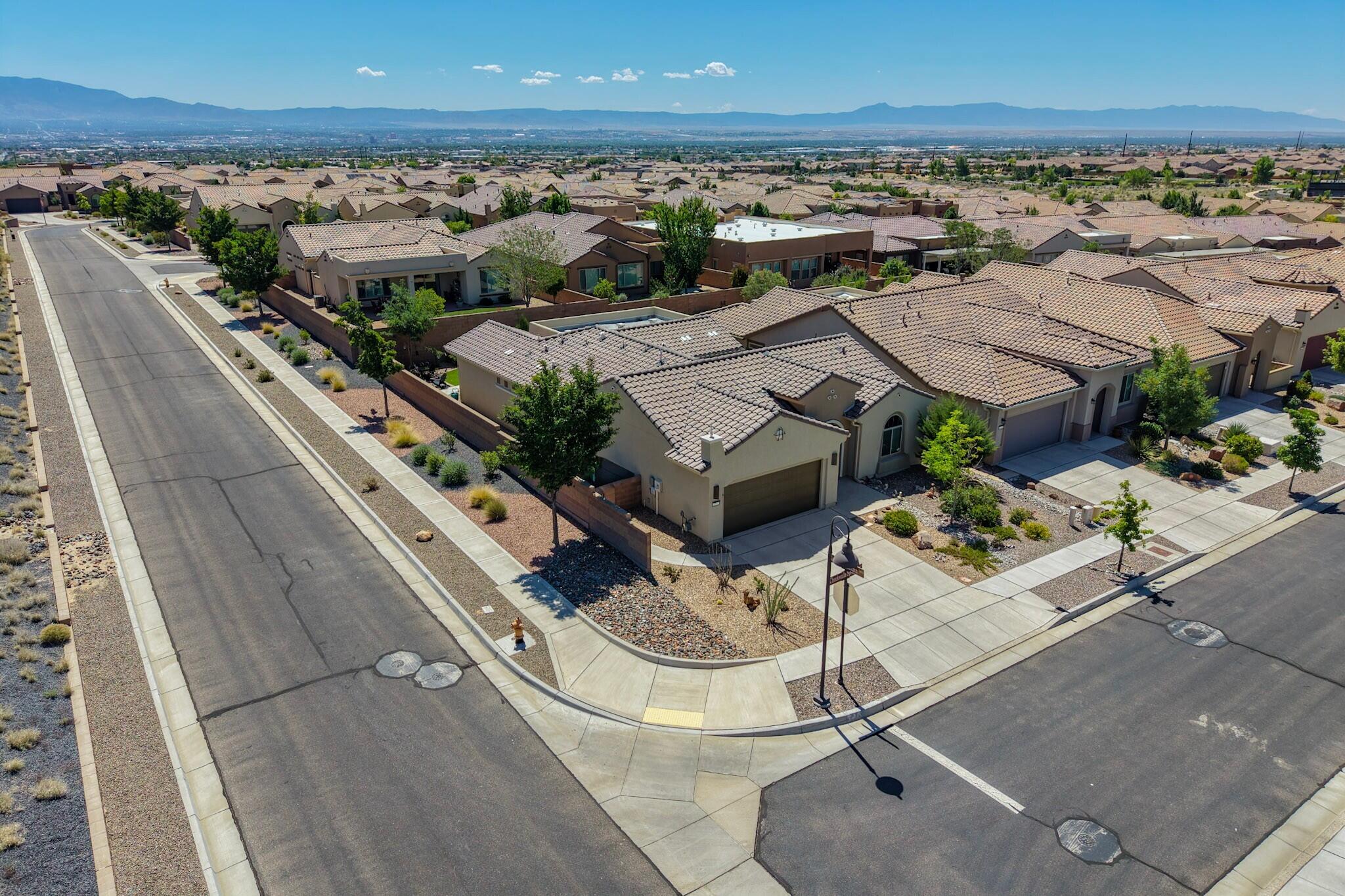2332 Chuckwalla Spring Trail NW