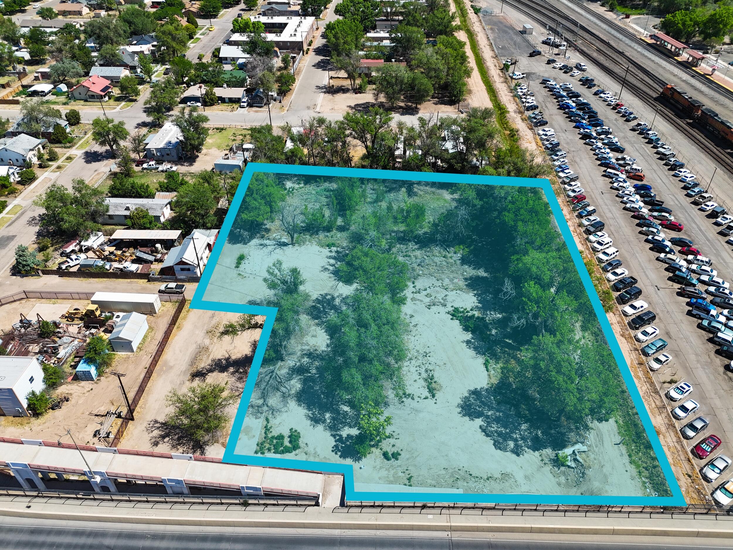 100 & 112 W Reinken Avenue