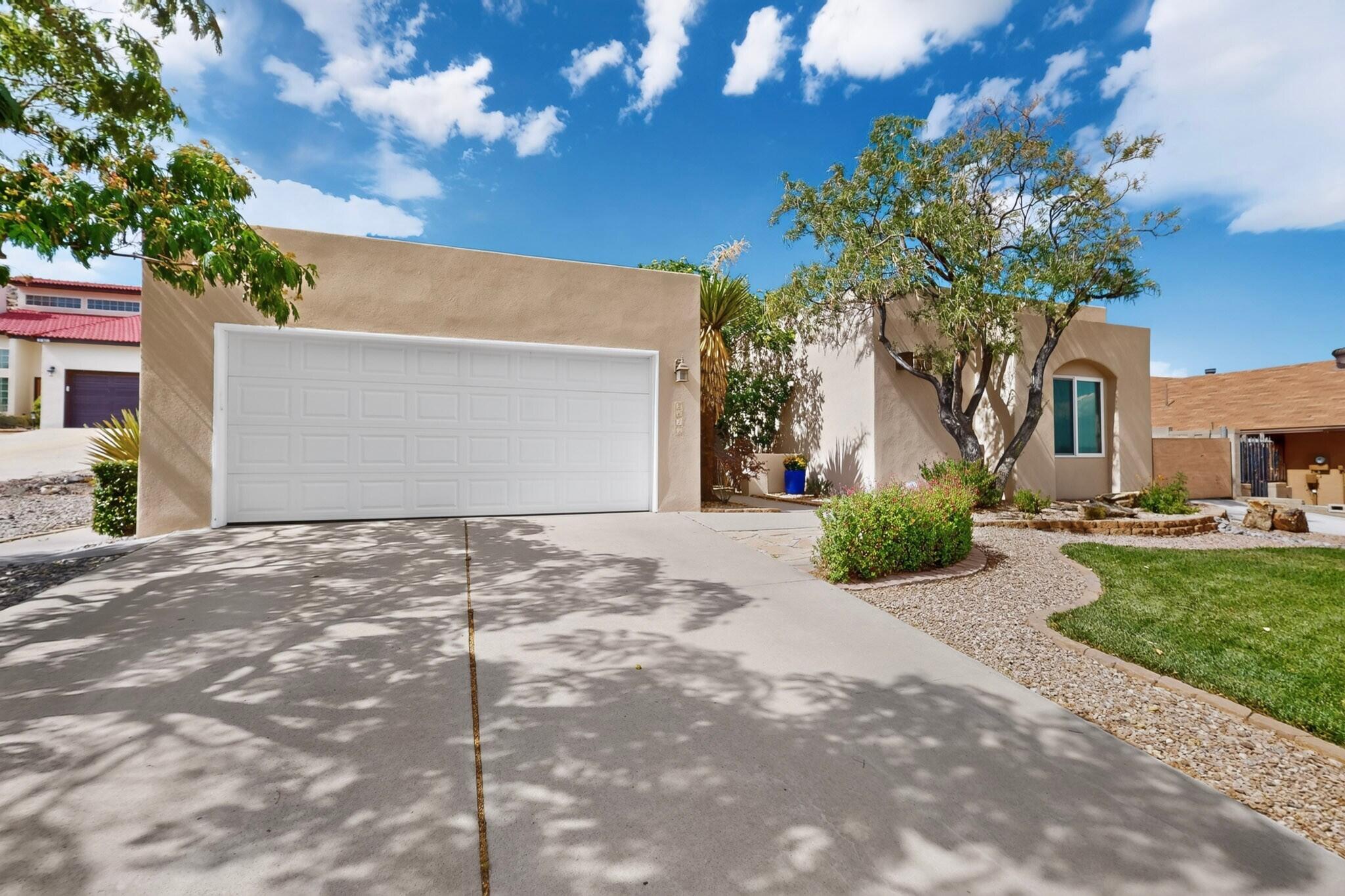 5815 Painted Pony Drive NW