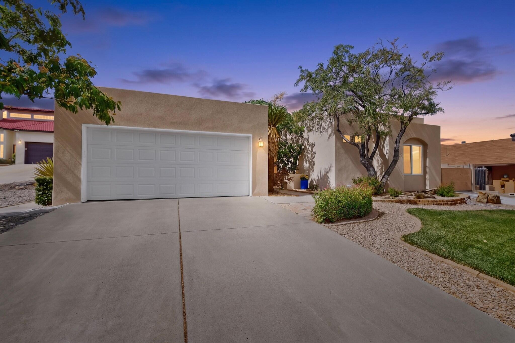 5815 Painted Pony Drive NW