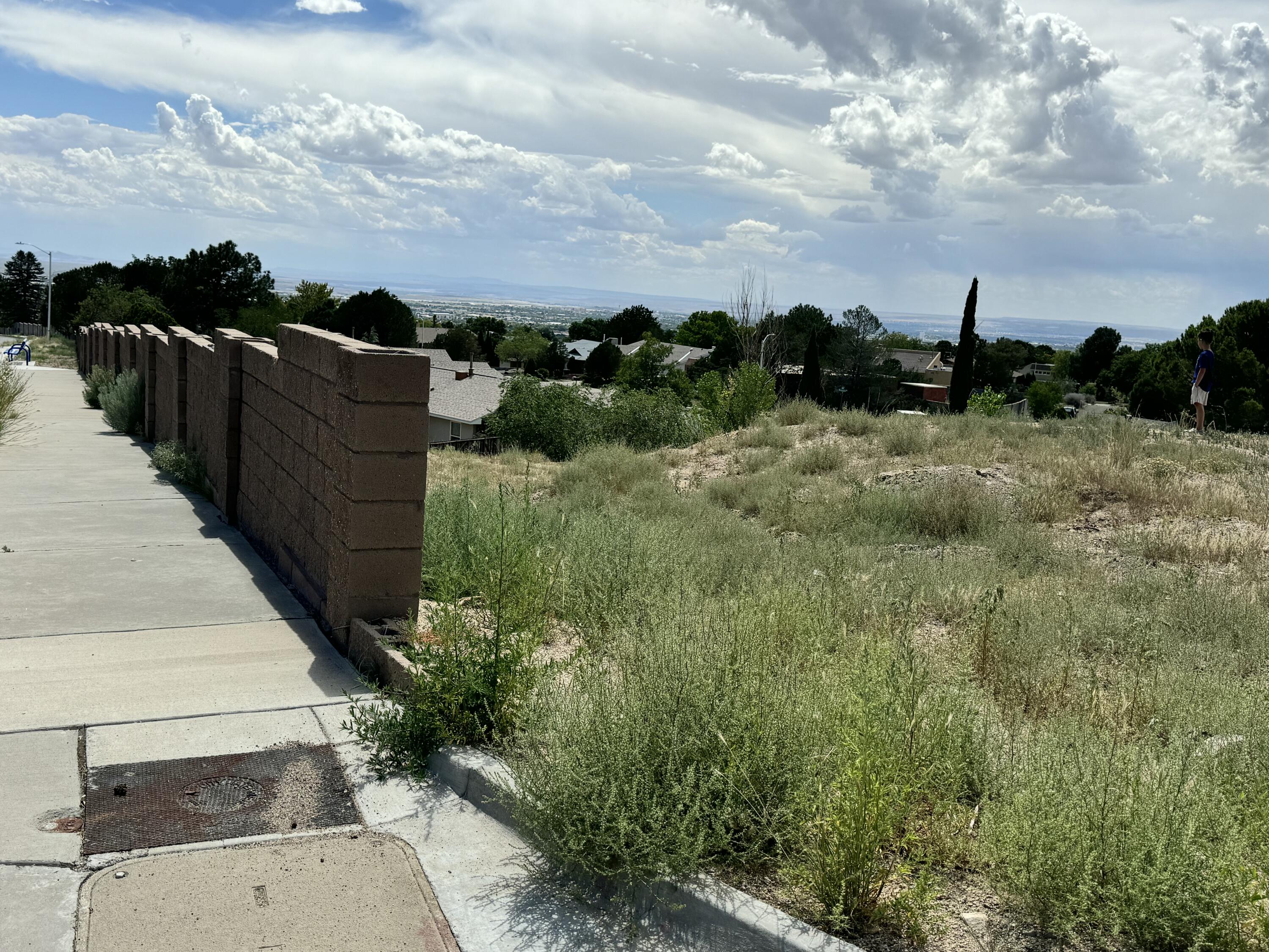 13901 Lomas Boulevard NE 20-A-4
