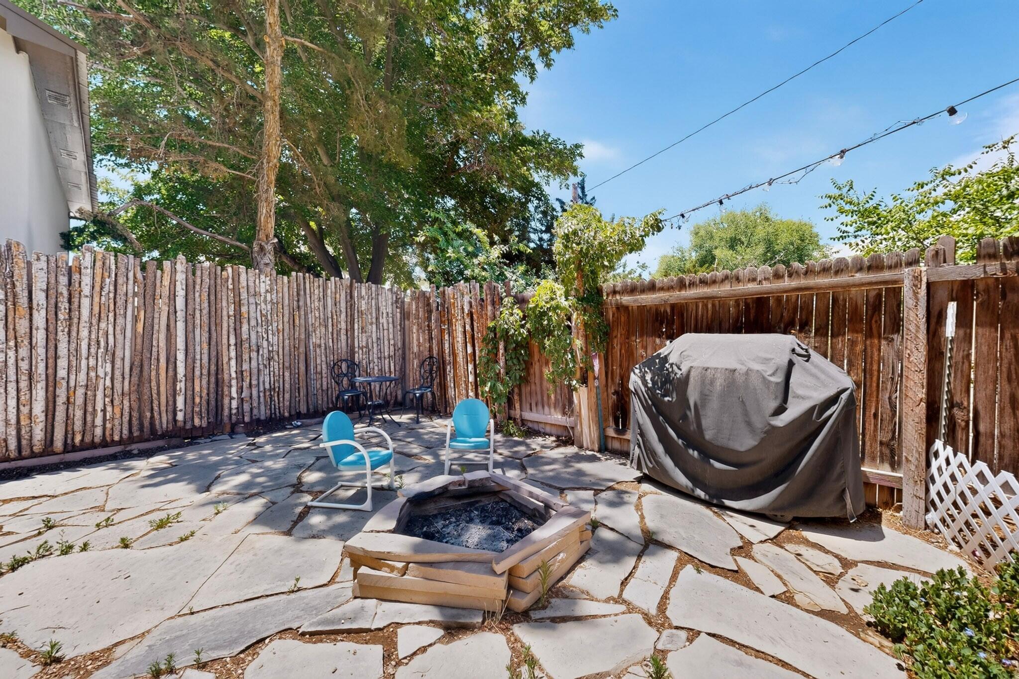 10029 Guadalupe Trail NW