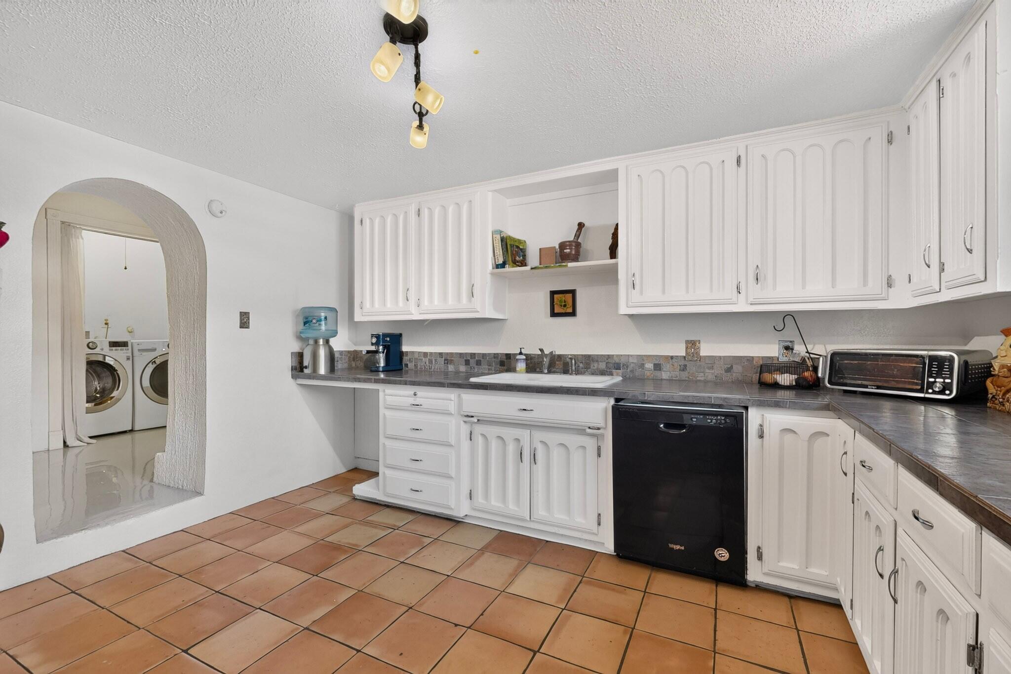 10029 Guadalupe Trail NW