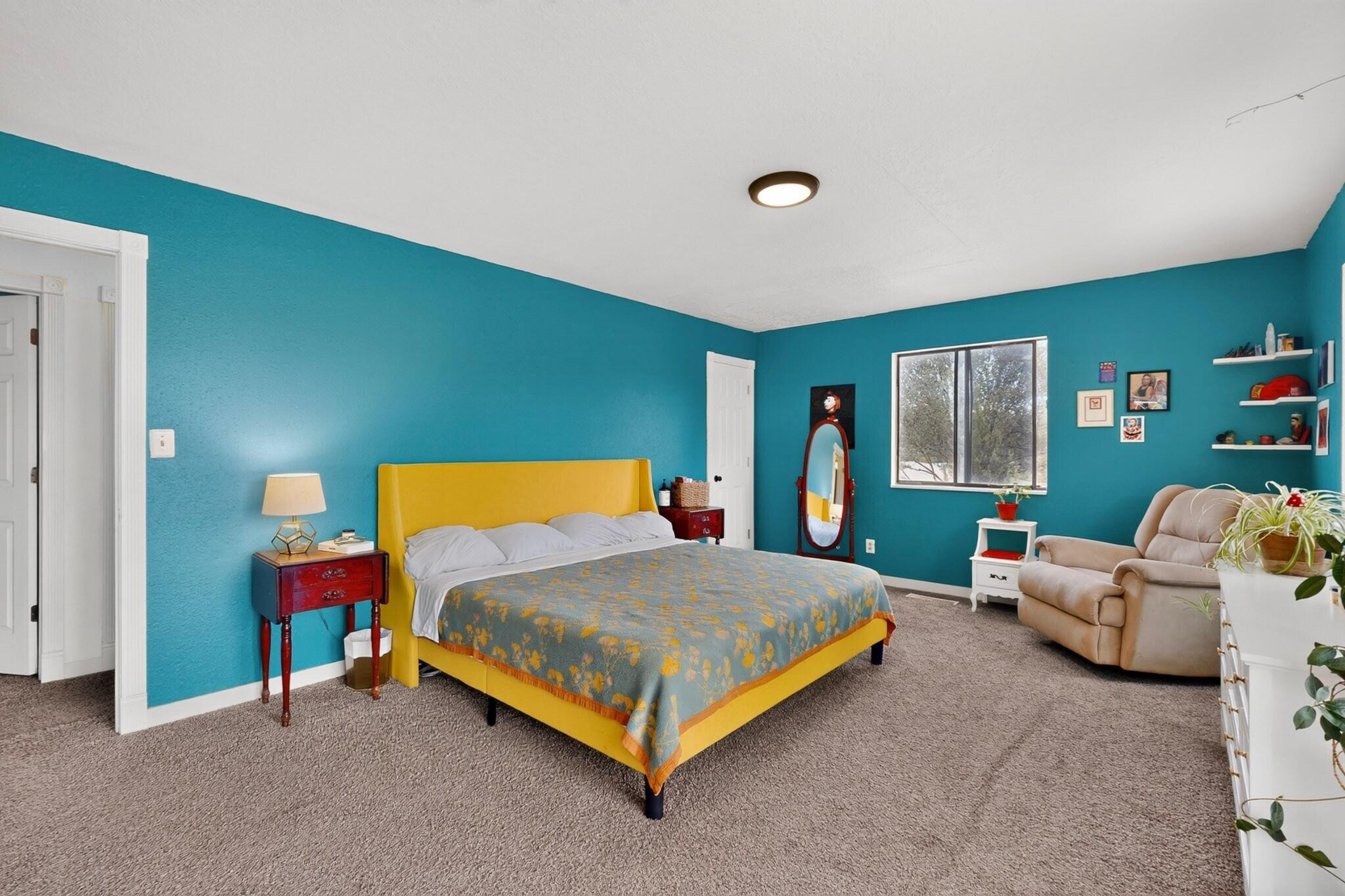 10029 Guadalupe Trail NW