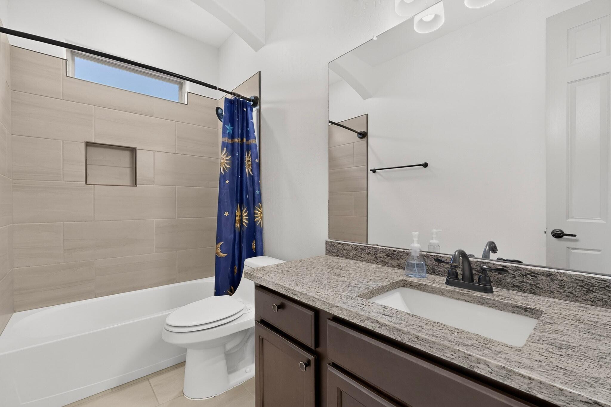 6101 Santa Fe Trail Drive NE