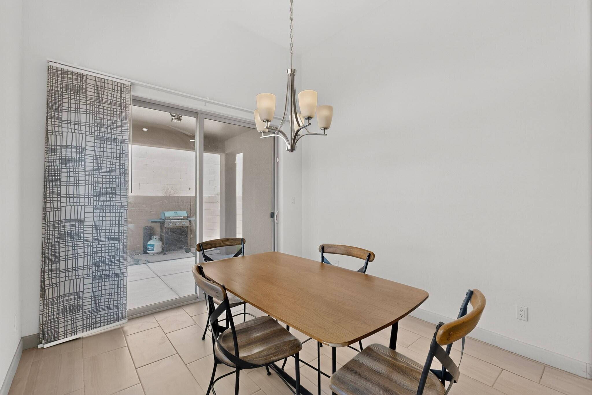 6101 Santa Fe Trail Drive NE