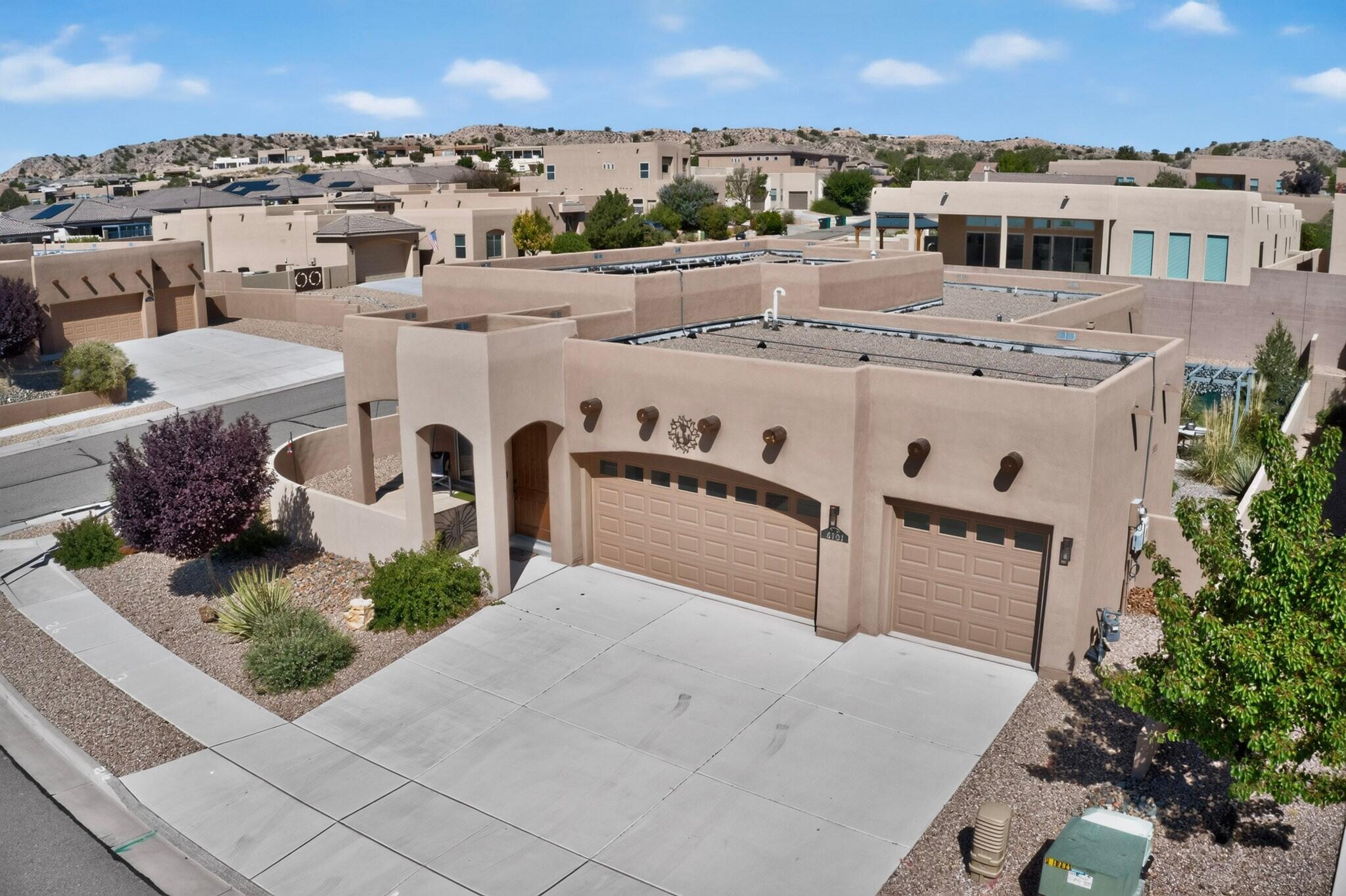 6101 Santa Fe Trail Drive NE