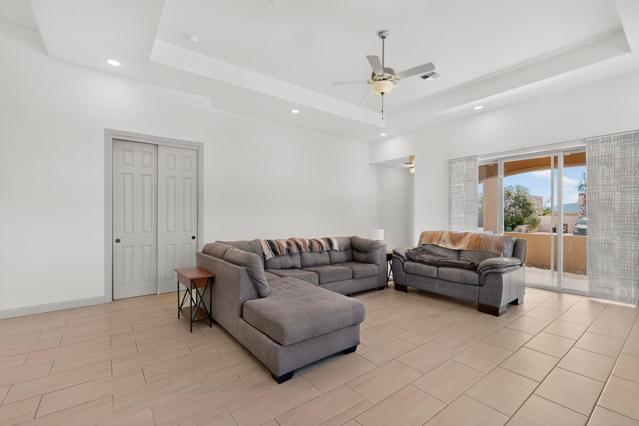 6101 Santa Fe Trail Drive NE
