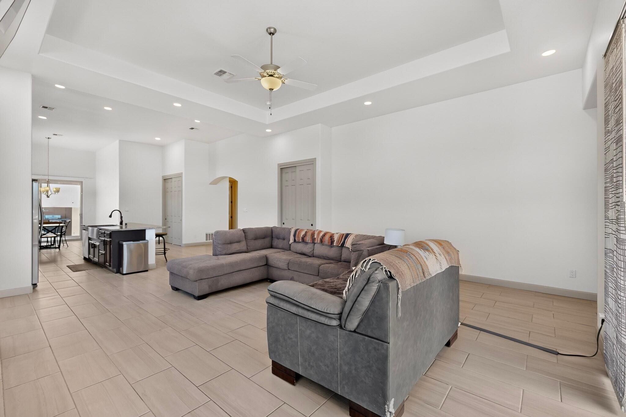 6101 Santa Fe Trail Drive NE