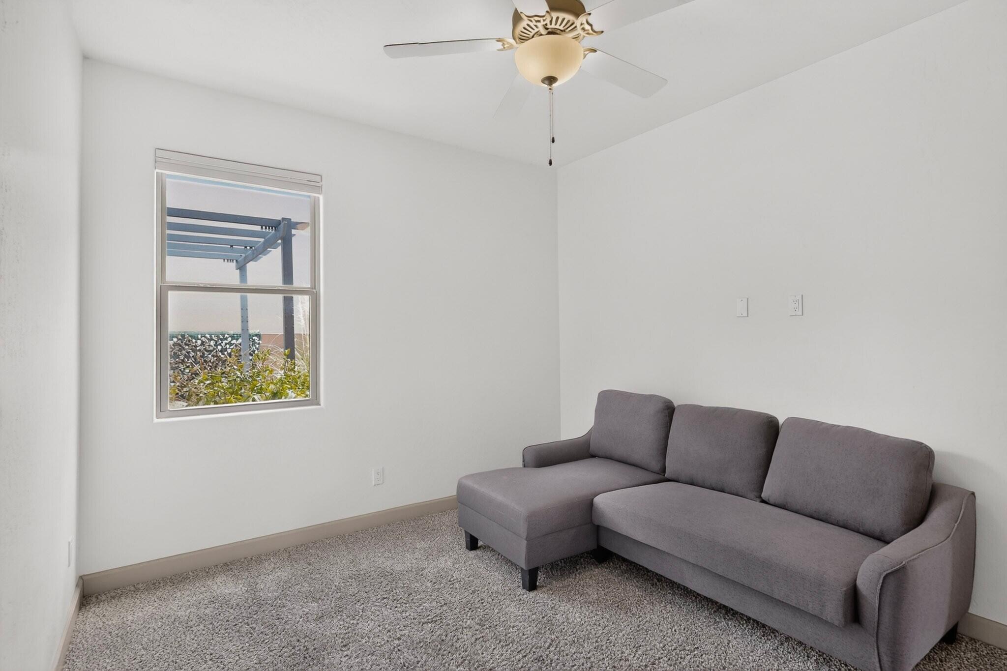 6101 Santa Fe Trail Drive NE